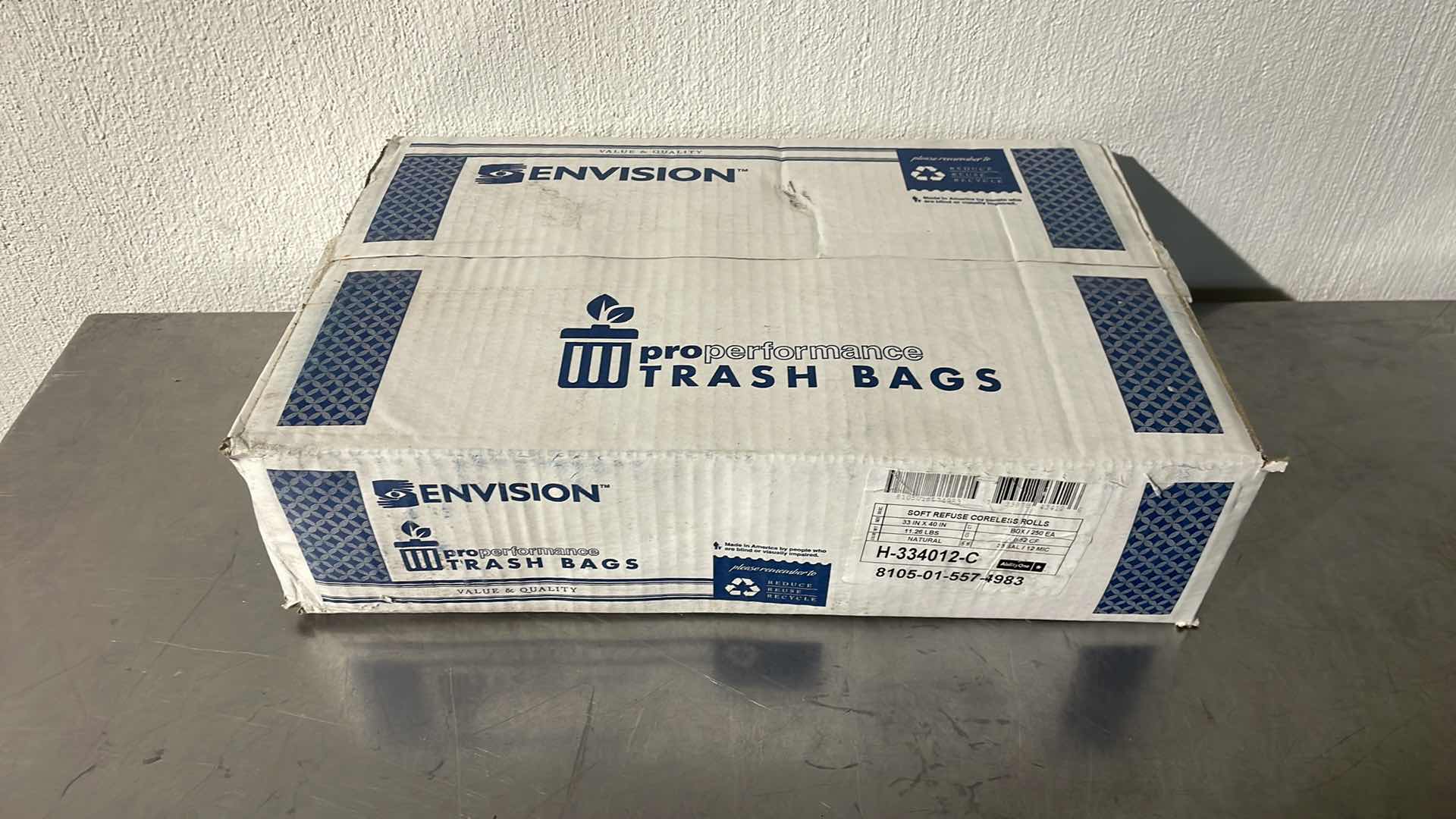 Photo 1 of ENVISION 33GAL TRASH BAGS 250CT