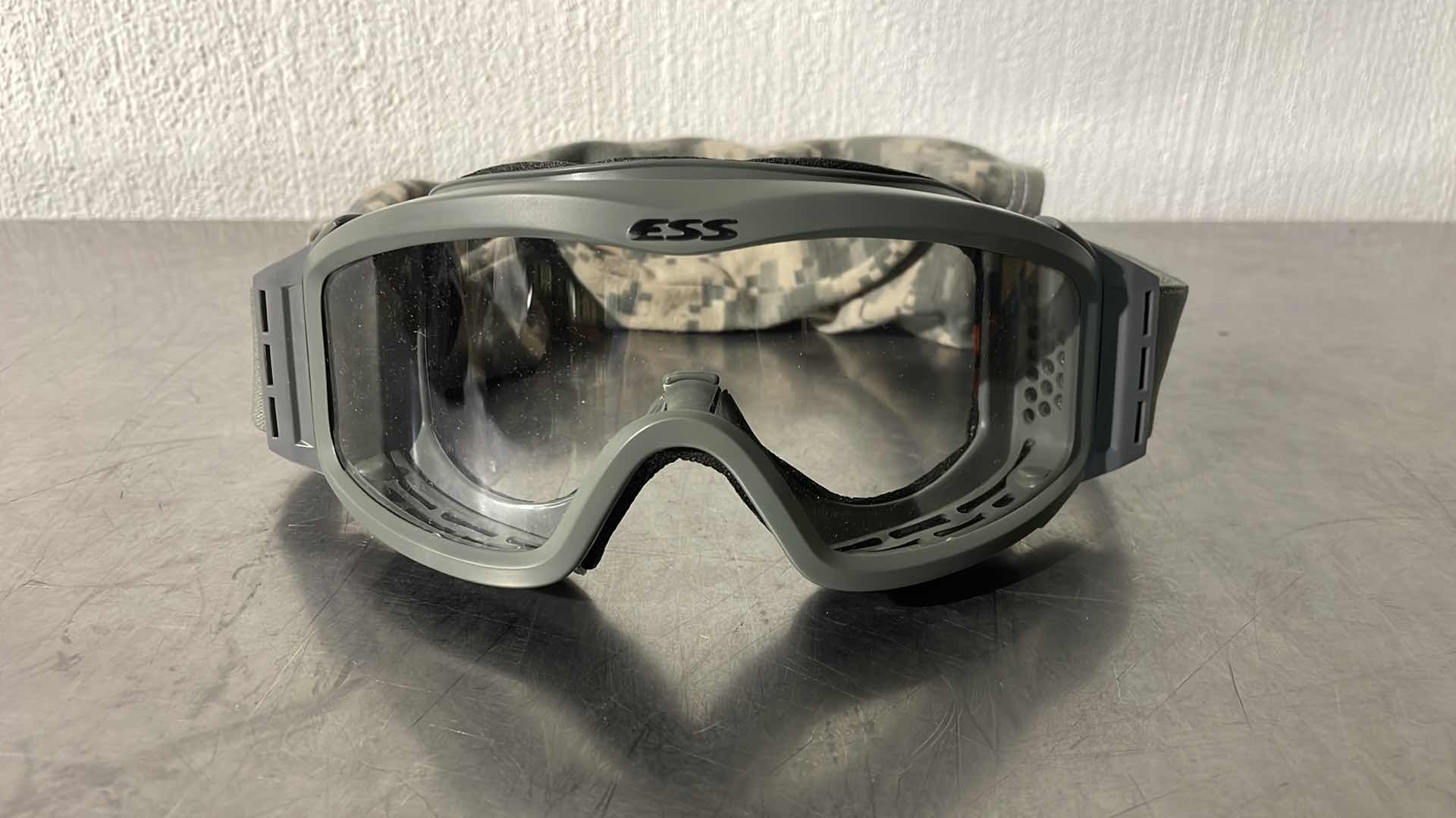 Photo 1 of ESS MILITARY GOGGLES CLEAR LENS