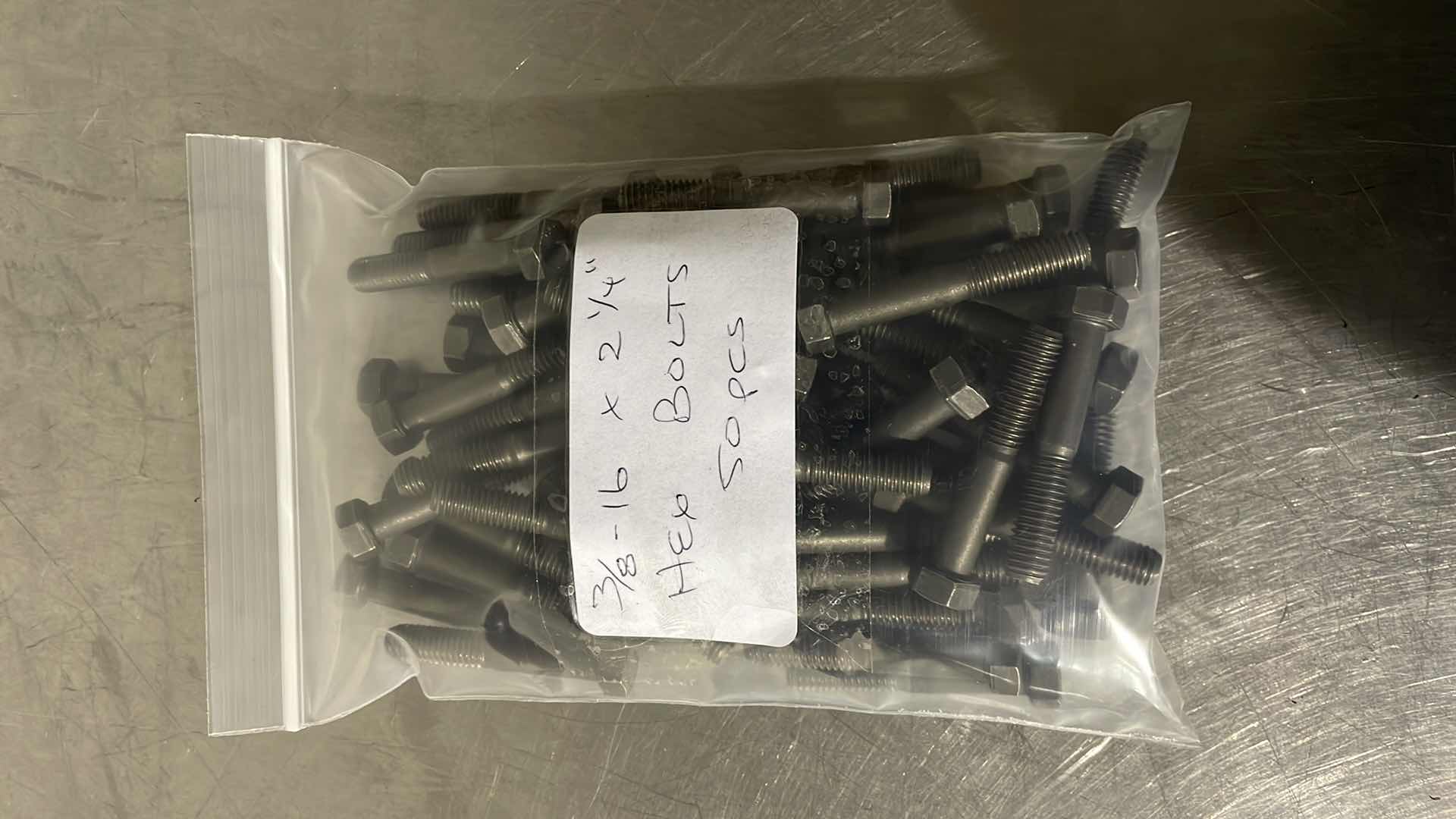 Photo 1 of 3/8”-16 X 2-1/4”
HEX BOLTS
50pcs