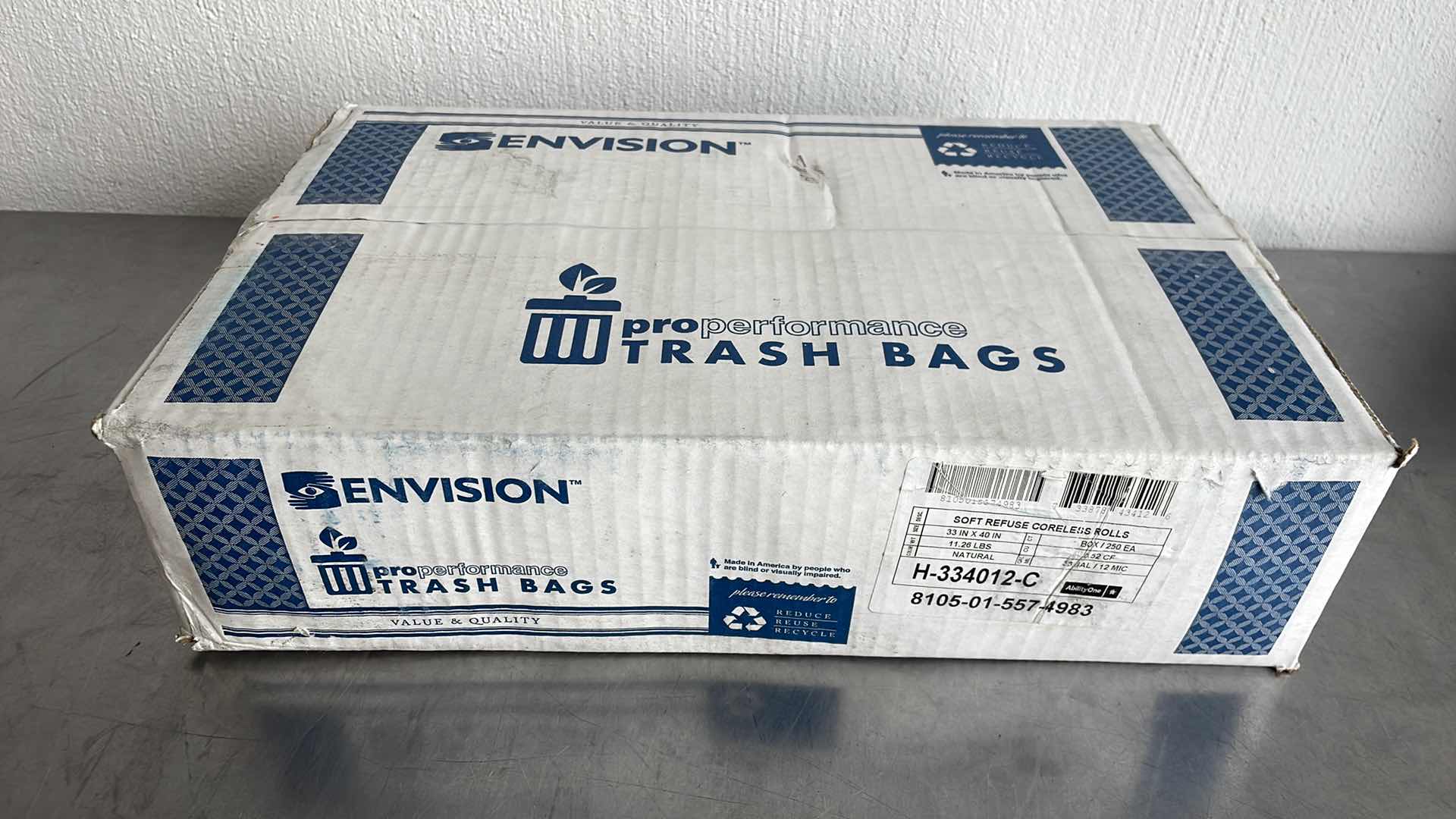 Photo 1 of ENVISION PROPERFORMANCE TRASH BAGS 33GAL 250CT