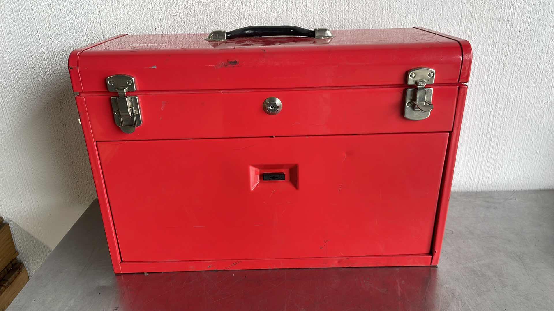 Photo 1 of KENNEDY MFG TOOL BOX WITH CONTENTS 20” X 9” H14” MISSING KEYS