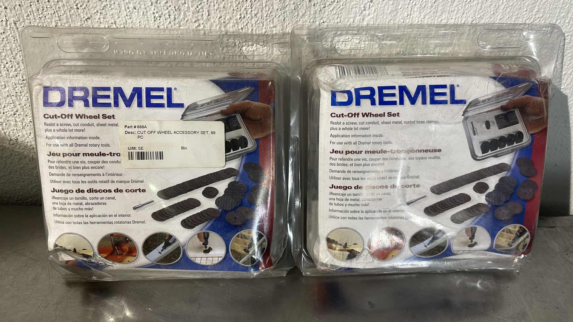 Photo 2 of DREMEL 688 CUT OFF WHEEL SET 69PCS (2)