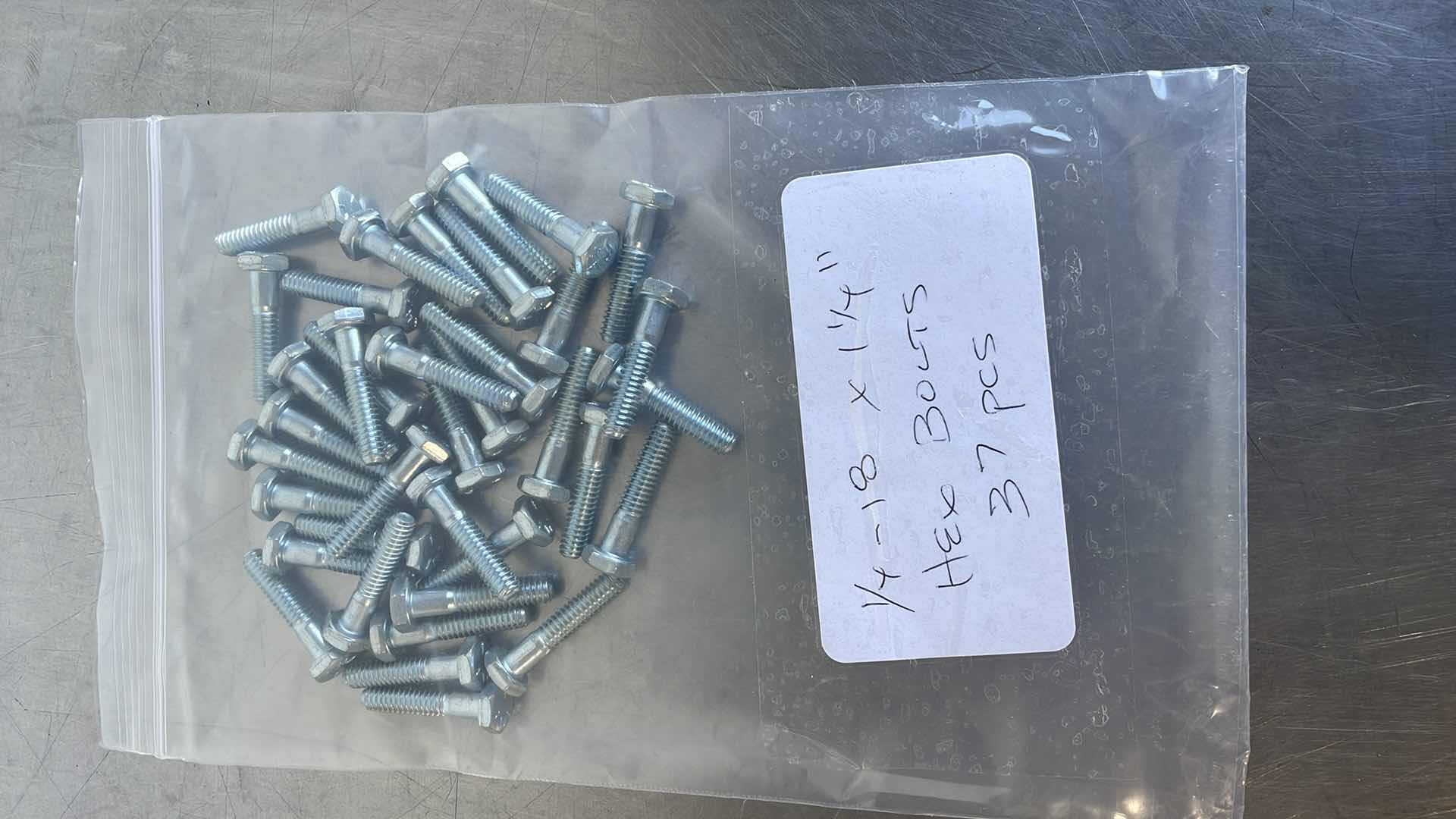 Photo 1 of 1/4-18 x 1-1/4" HEX BOLTS 37 PCS