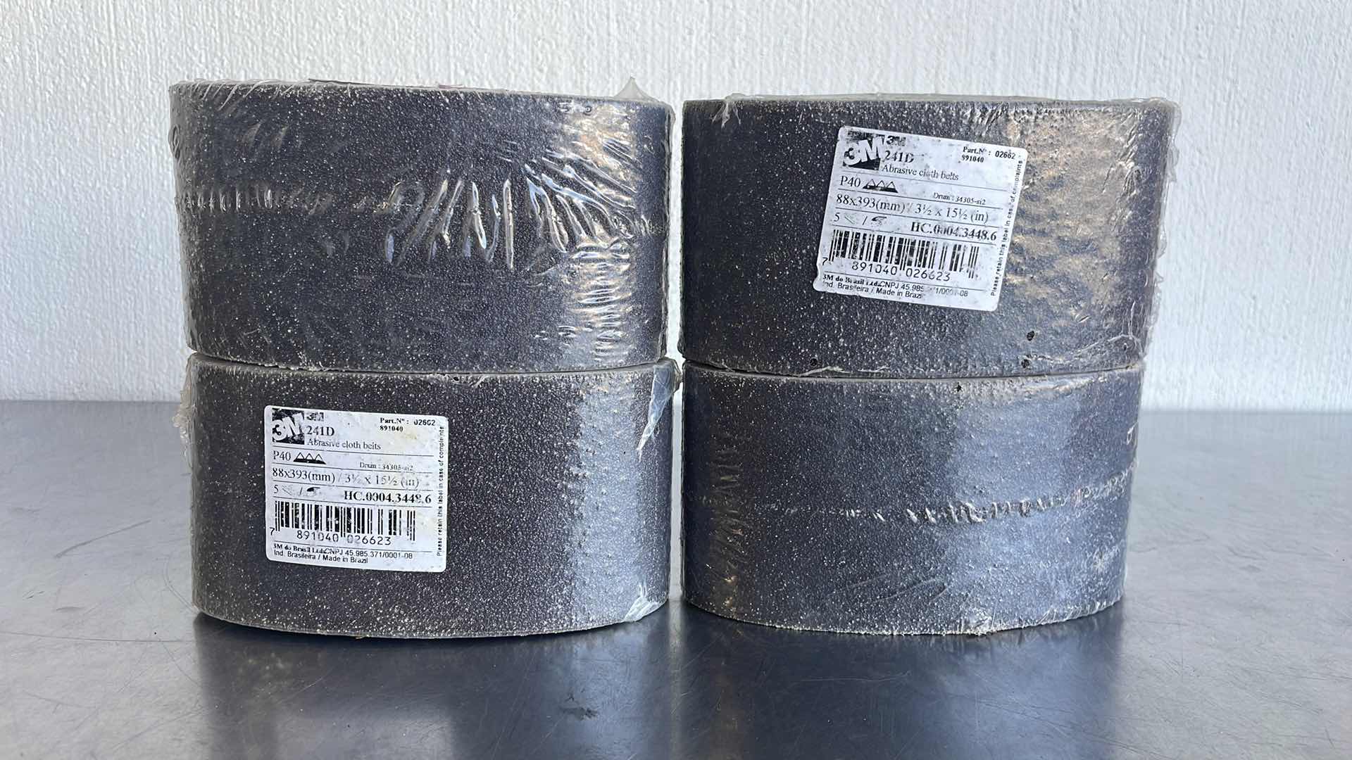 Photo 1 of 3M 241D ABRASIVE CLOTH BELTS 3-1/2” X 15-1/2” 4-5 PACKS