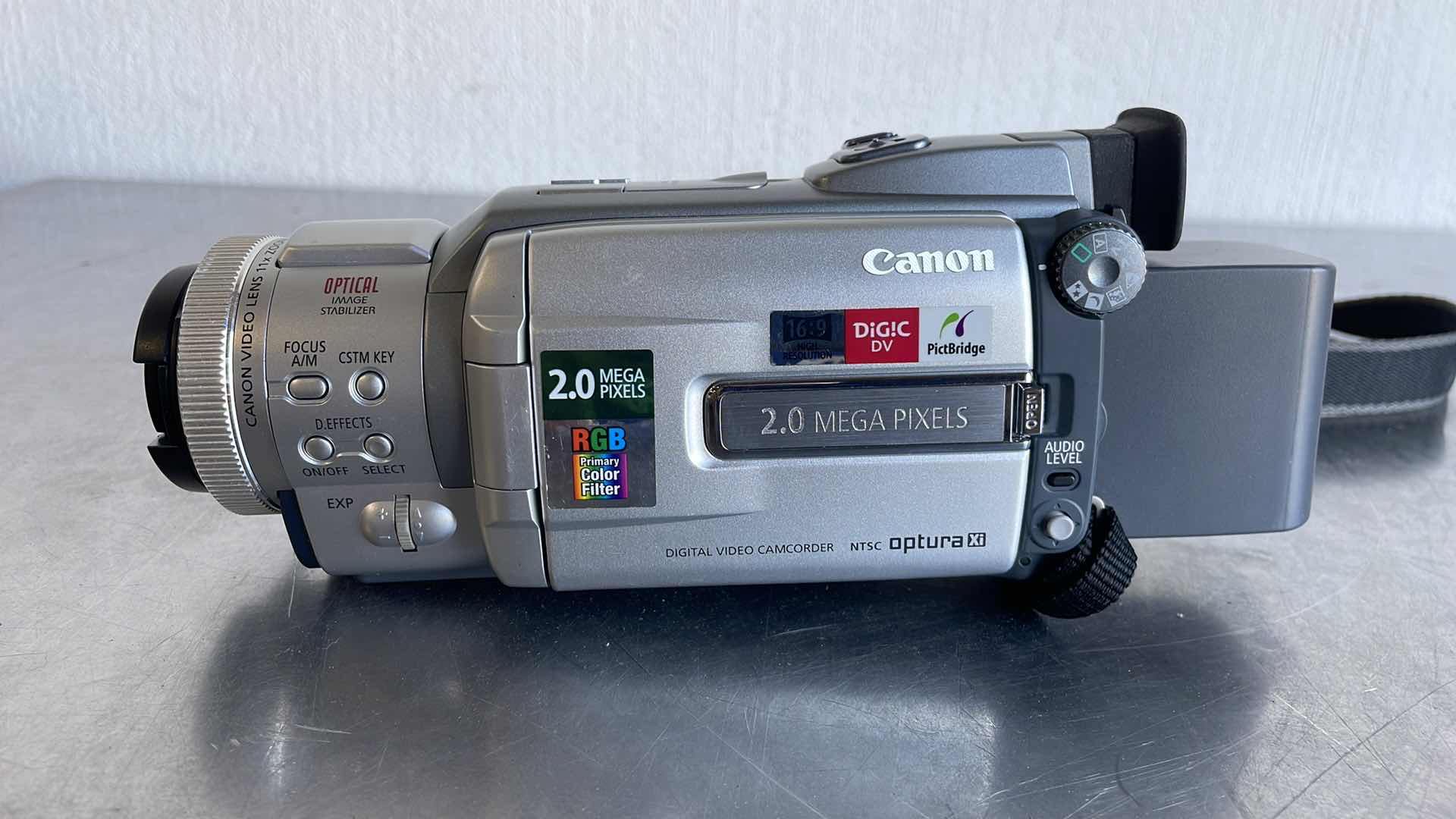 Photo 1 of CANON DIGITAL VIDEO CAMCORDER NTSC OPTURA XI