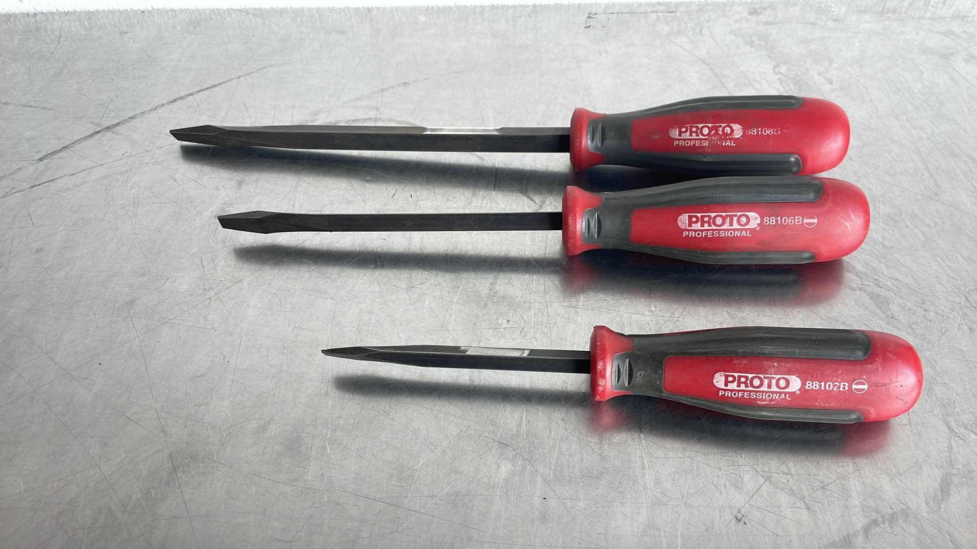 Photo 1 of 3 PC. PROTO 88108B 88106B & 88102B PROTOBLACKT SQUARE SHANK SLOTTED SCREWDRIVERS