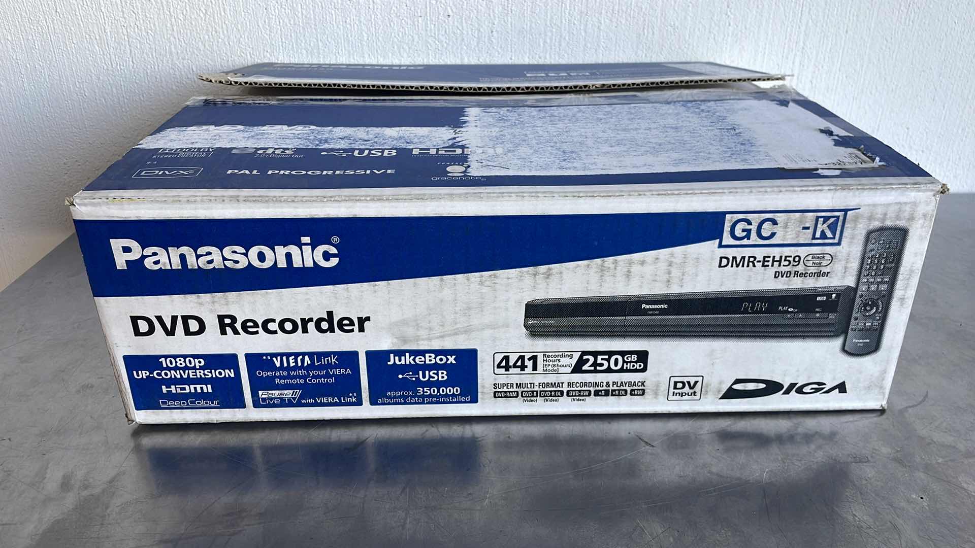 Photo 1 of PANASONIC DVD RECORDER DMR-EH59