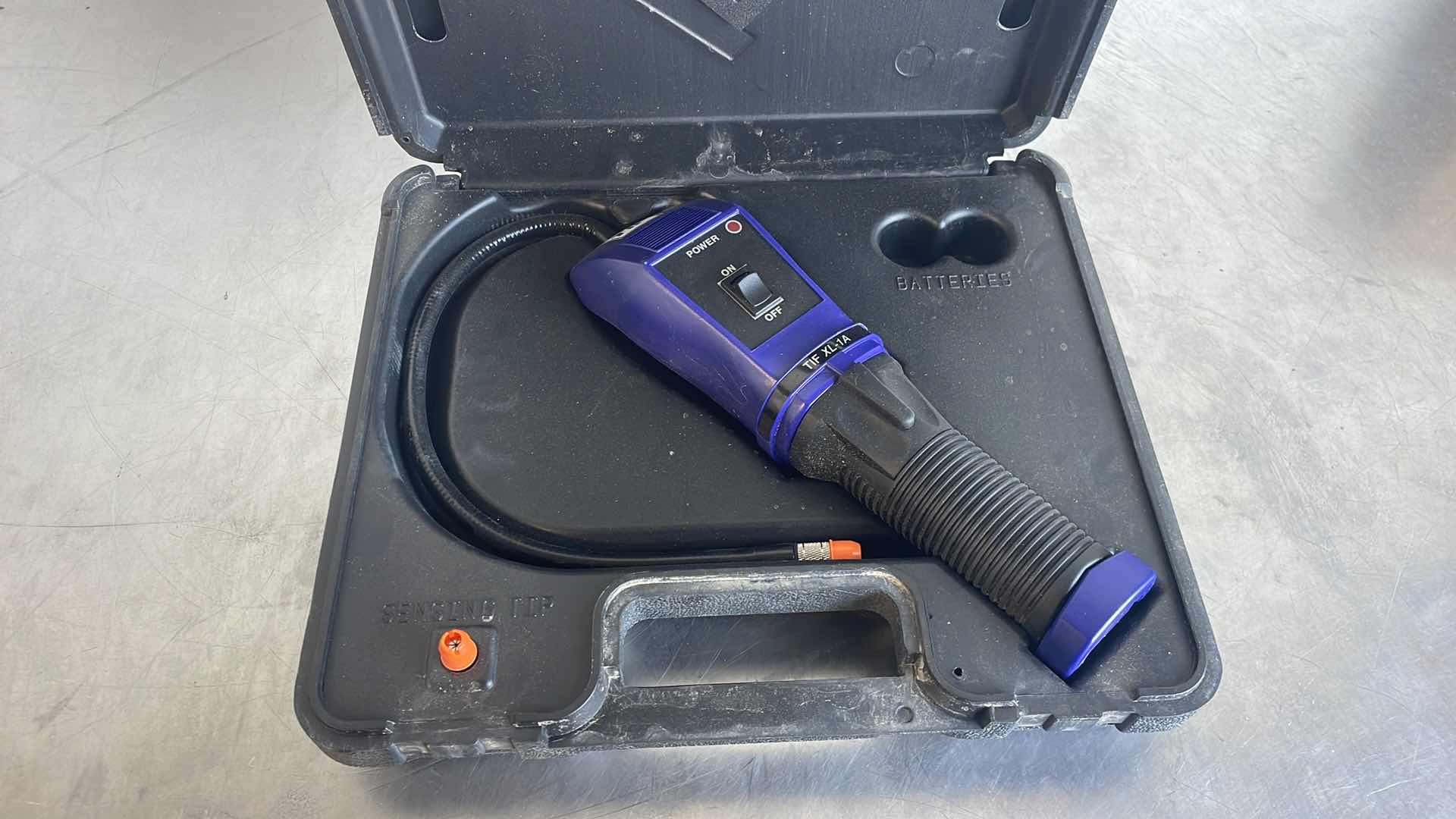 Photo 2 of TIF REFRIGERANT DETECTOR