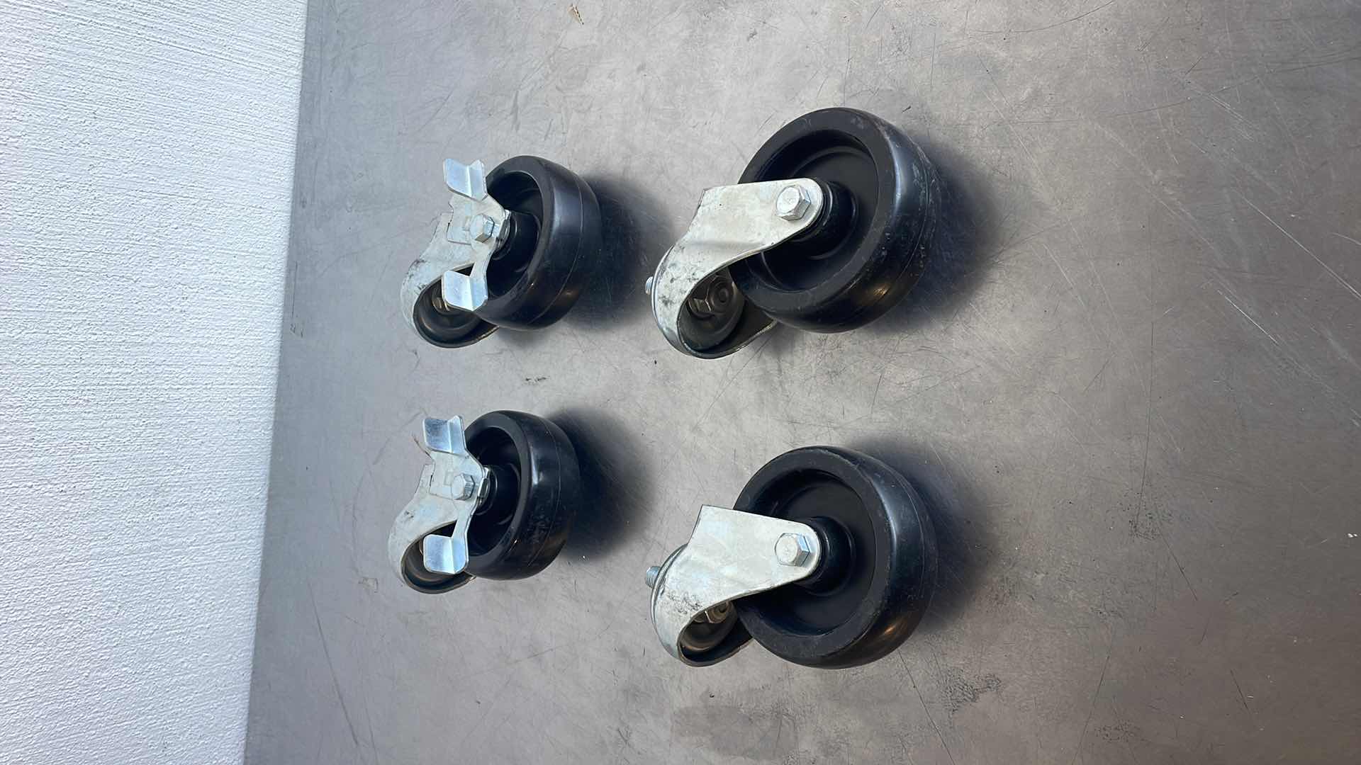 Photo 2 of 4” LOCKING CASTER SET