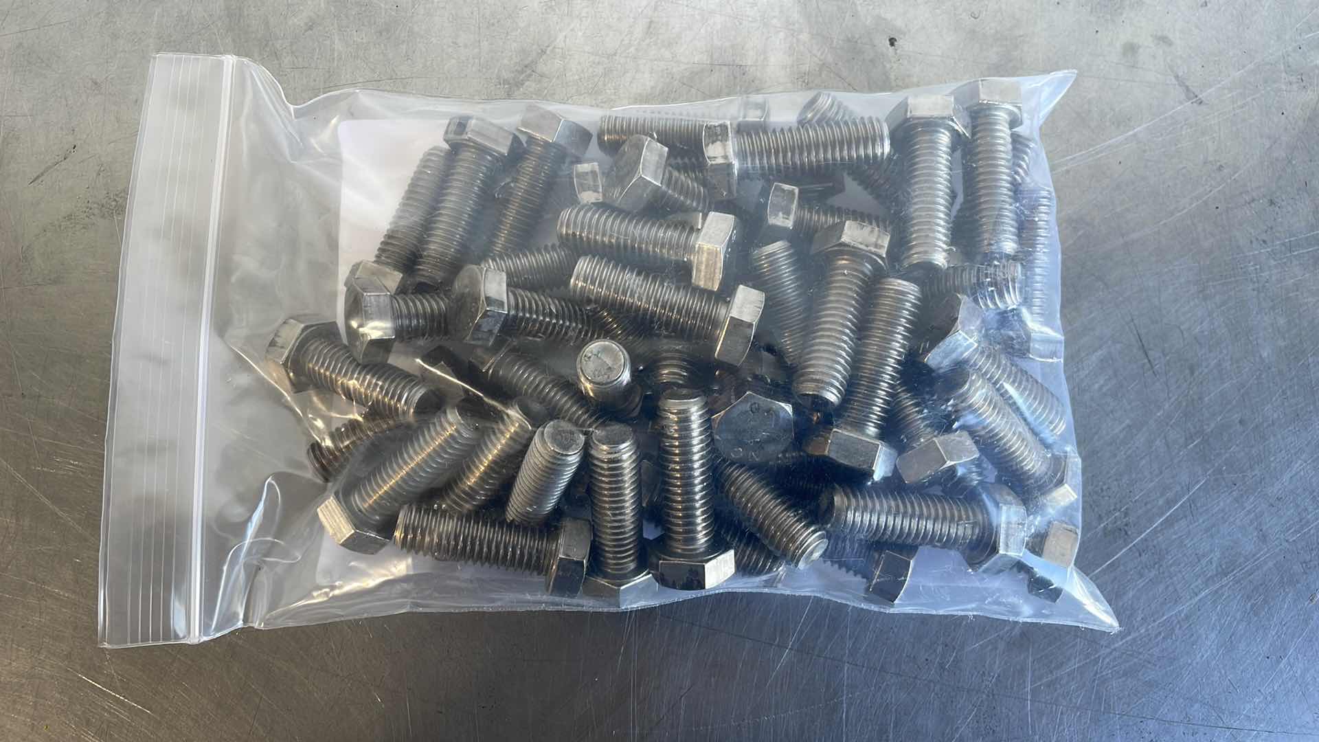 Photo 2 of 1/2-13 x 1-1/2" NICKEL ALLOY BOLTS (50)