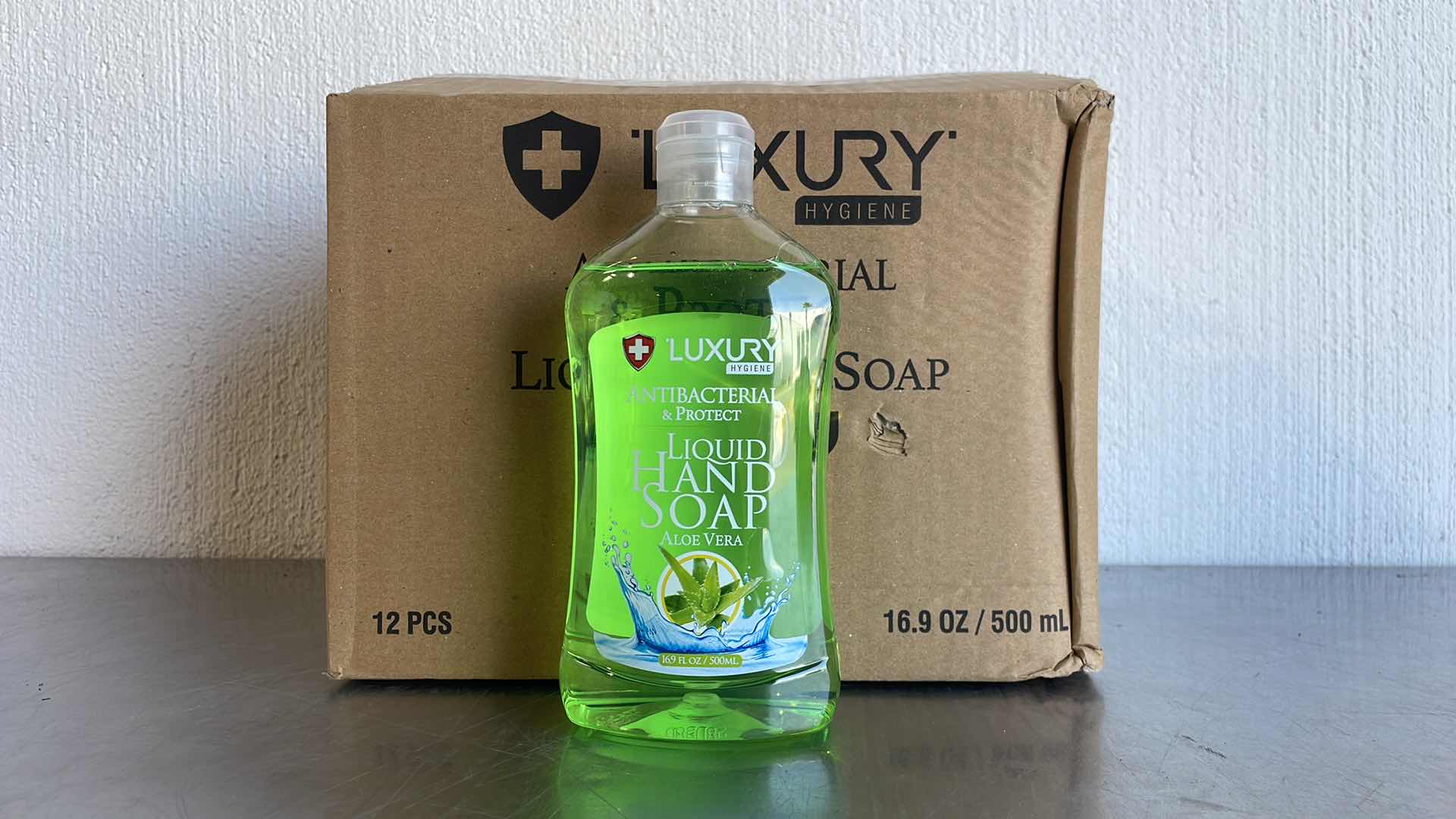 Photo 1 of LUXURY ANTIBACTERIAL LIQUID HAND SOAP ALOE VERA 12-16.9FL OZ