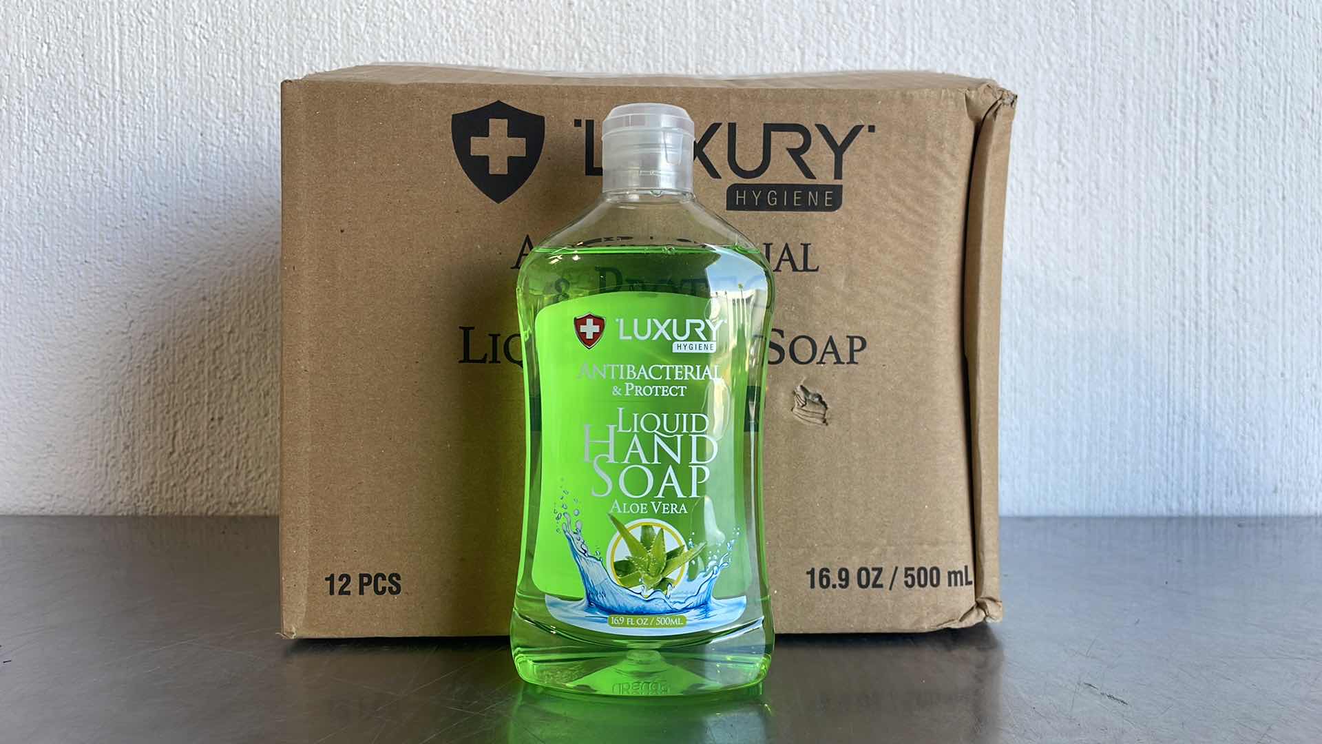 Photo 1 of LUXURY ANTIBACTERIAL LIQUID HAND SOAP ALOE VERA 12-16.9FL OZ