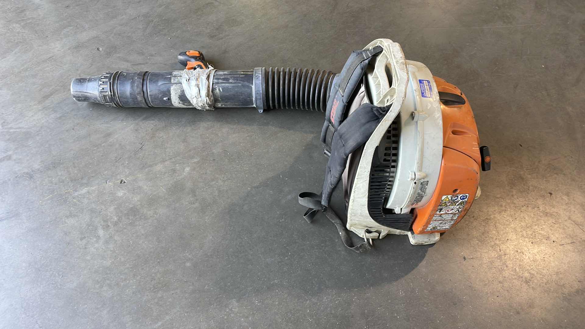 Photo 5 of STIHL BR350 BACKPACK BLOWER