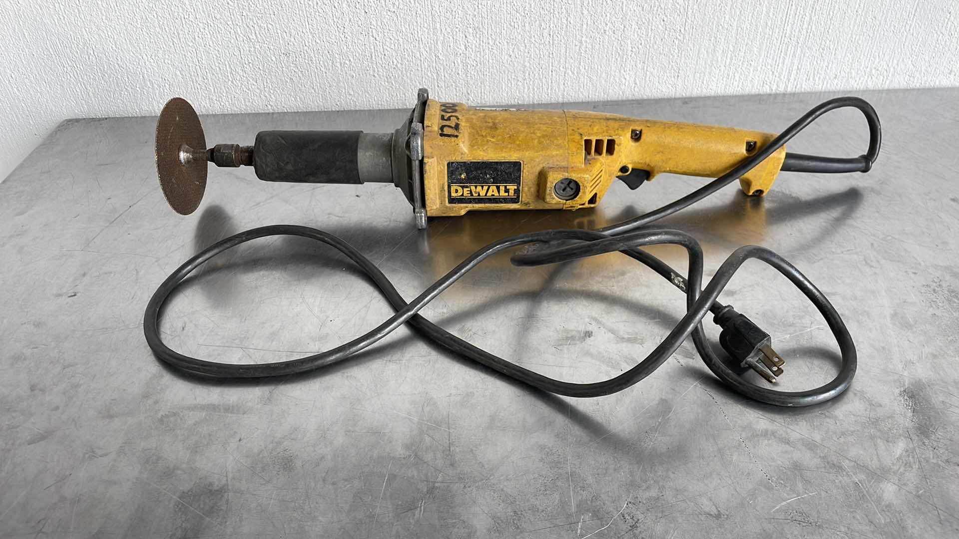 Photo 1 of DEWALT 2” DIE GRINDER DW888