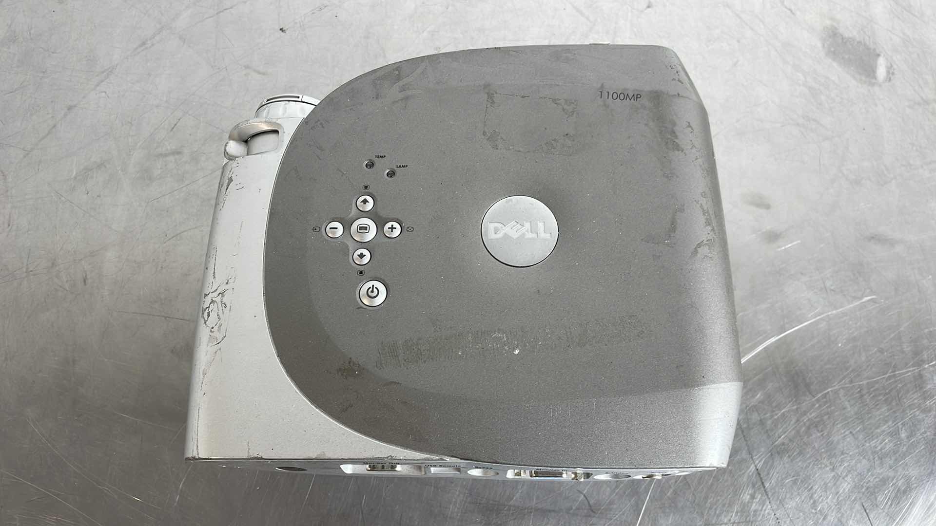 Photo 4 of DELL DLP FRONT PROJECTOR 1100MP