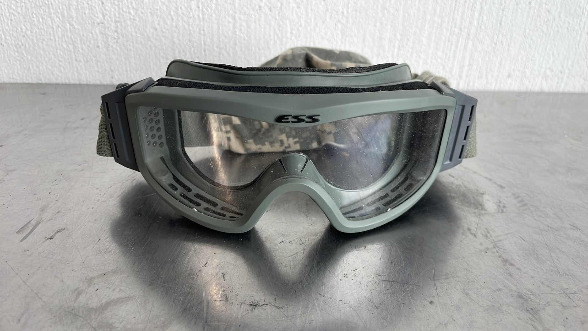 Photo 1 of ESS MILITARY CLEAR GOGGLES