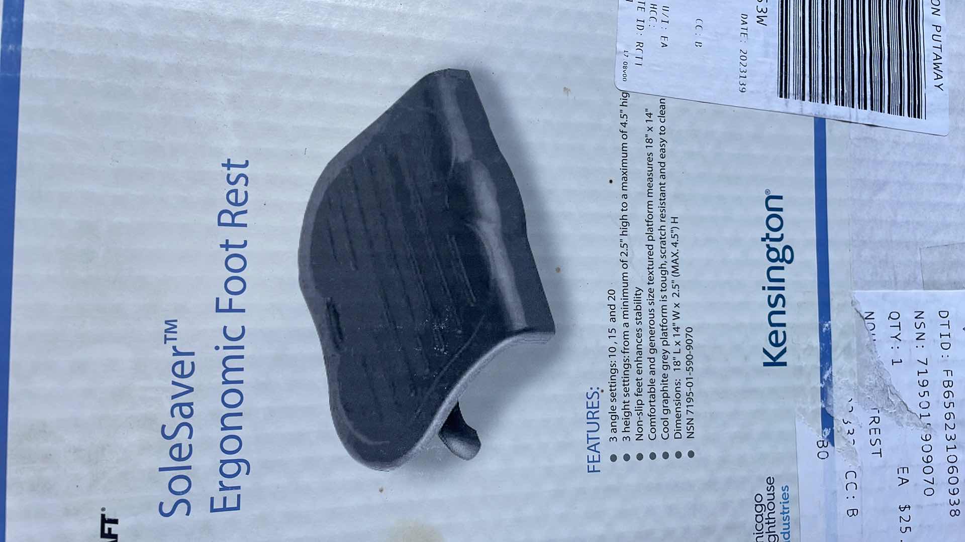 Photo 3 of SKILCRAFT SOLESAVER ERGONOMIC FOOT REST KENSINGTON