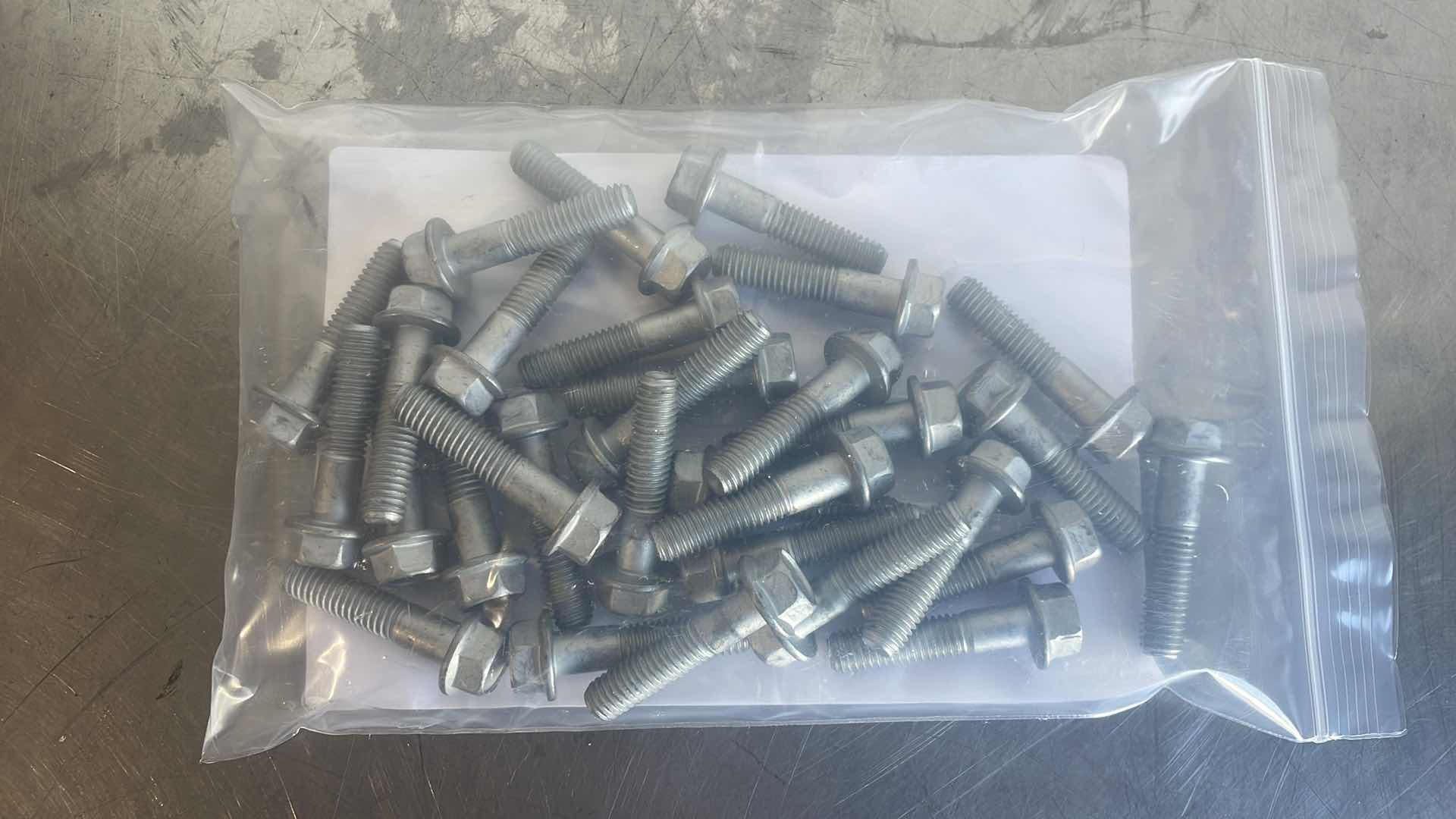 Photo 2 of 3/8" - 16 X 1-3/4" GRADE 8 BOLTS 30PCS