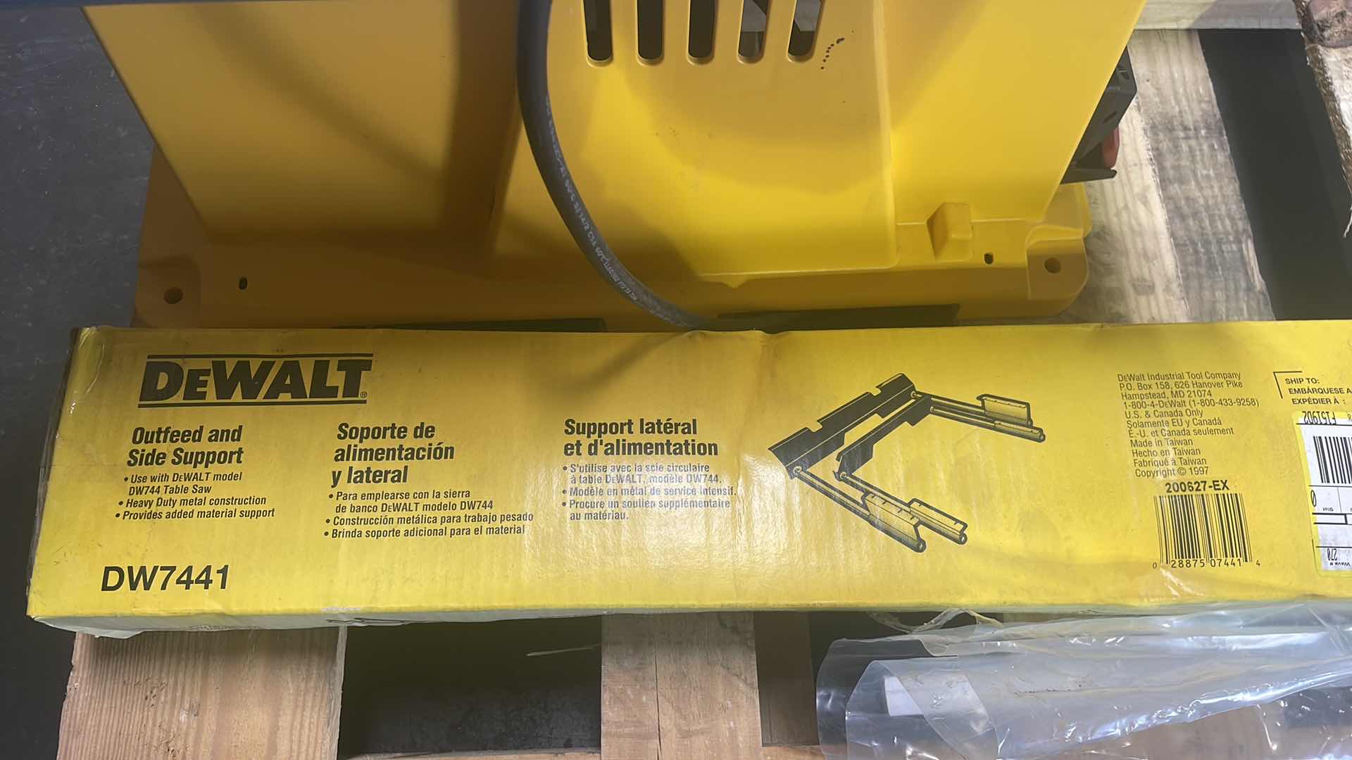 Photo 7 of DEWALT 10” TABLE SAW DW744 WITH STAND AND OUTFEED AND SIDE SUPPORT