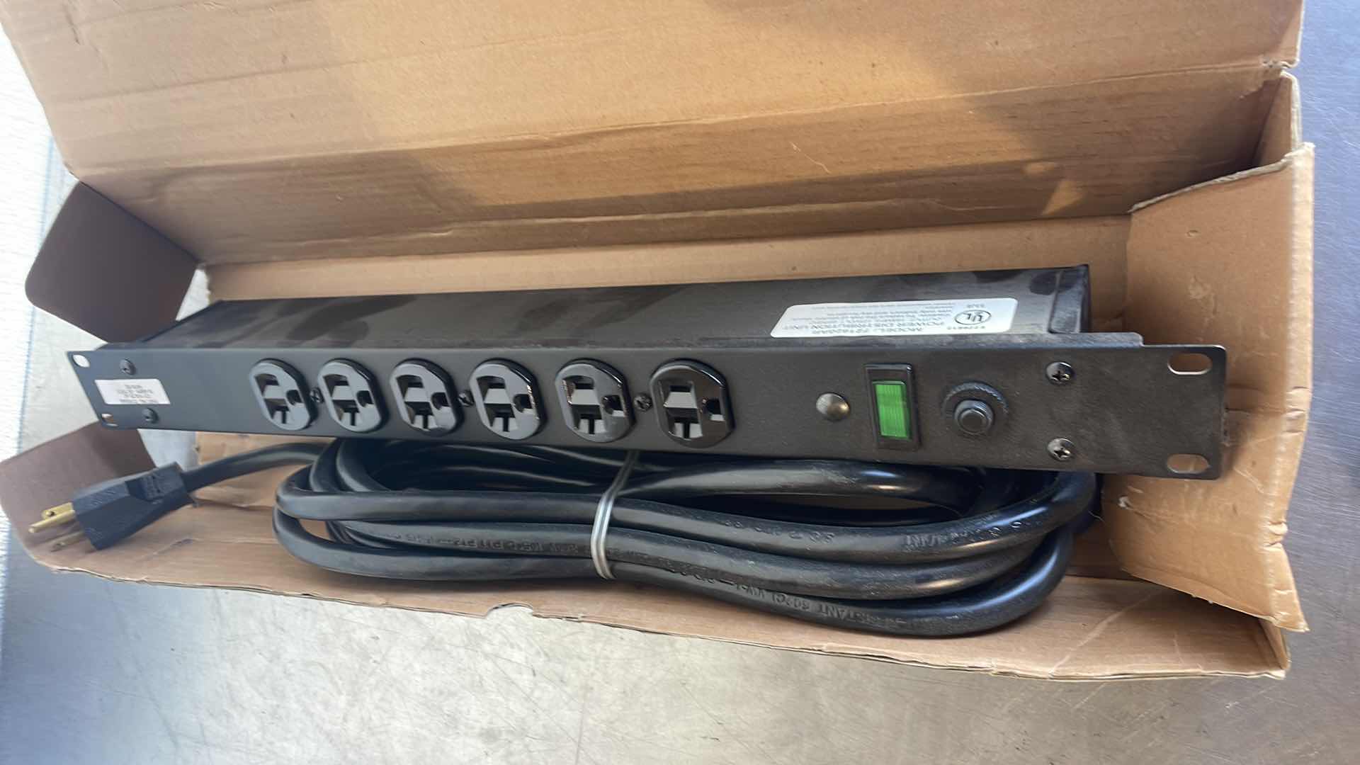 Photo 1 of POWER DISTRIBUTION UNIT MODEL 721920AR