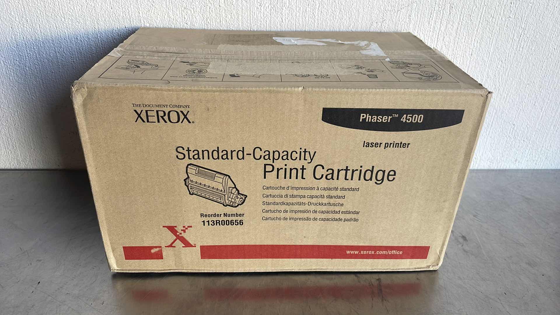 Photo 1 of XEROX STANDARD-CAPACITY PRINT CARTRIDGE PHASER4500 LASER PRINTER 
REORDER NUMBER 113R00657