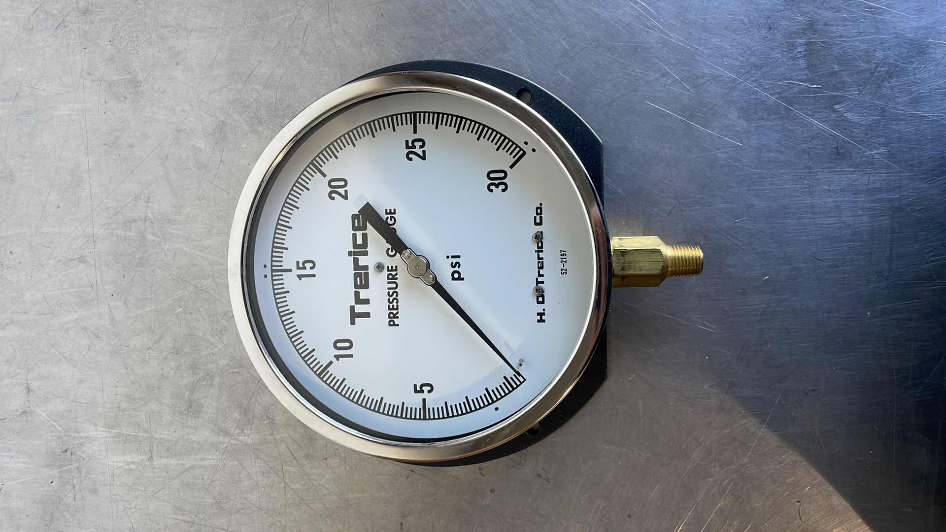 Photo 1 of TRERICE PRESSURE GAUGE 500XGG 6” DIAL SIZE 0-30PSI