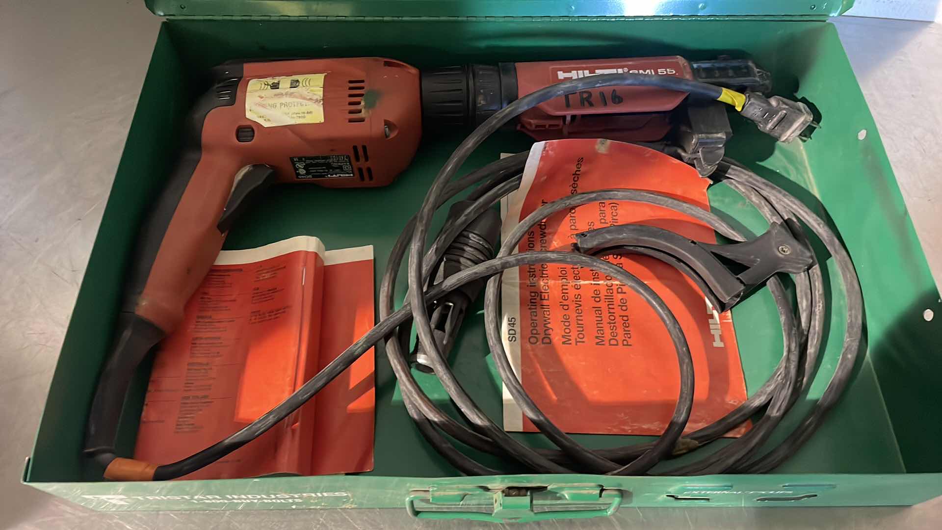 Photo 2 of HILTI SD 45 DRYWALL ELECTRIC SCREWDRIVER