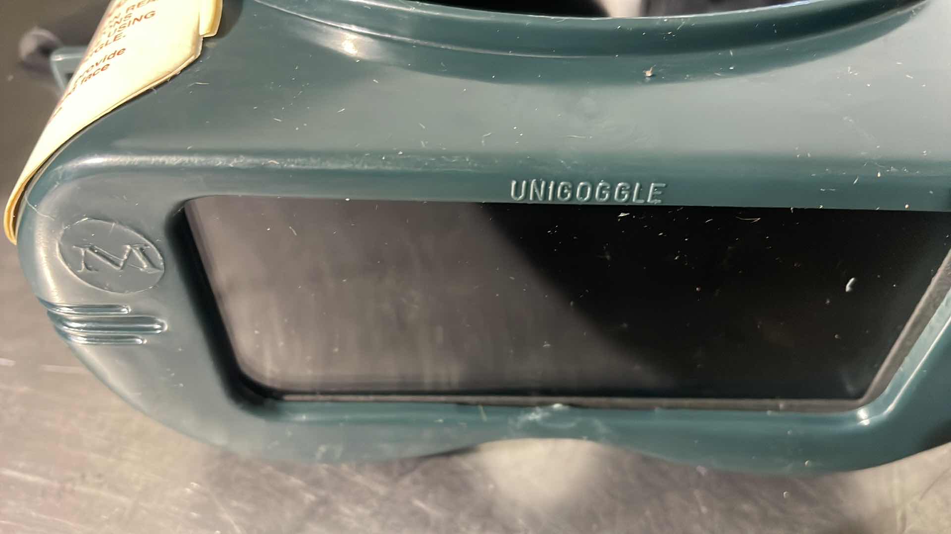 Photo 3 of UNIGOGGLE WELDING GOGGLES (5)