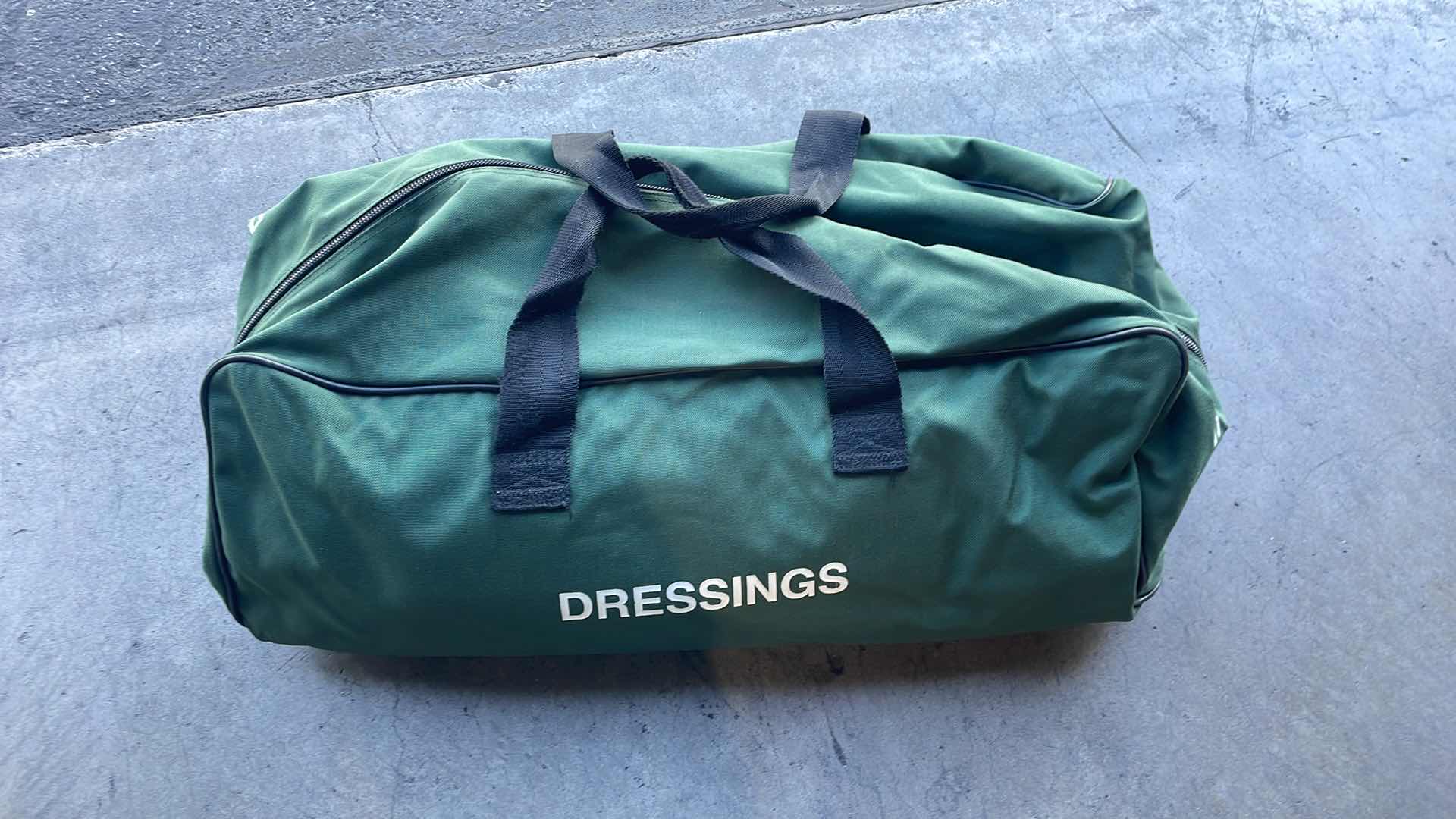 Photo 4 of DRESSINGS BAG