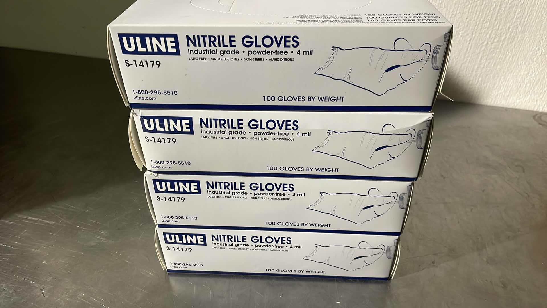 Photo 2 of ULINE INDUSTRIAL NITRILE GLOVES - POWDER-FREE, 4 MIL, LARGE (4 BOXES)