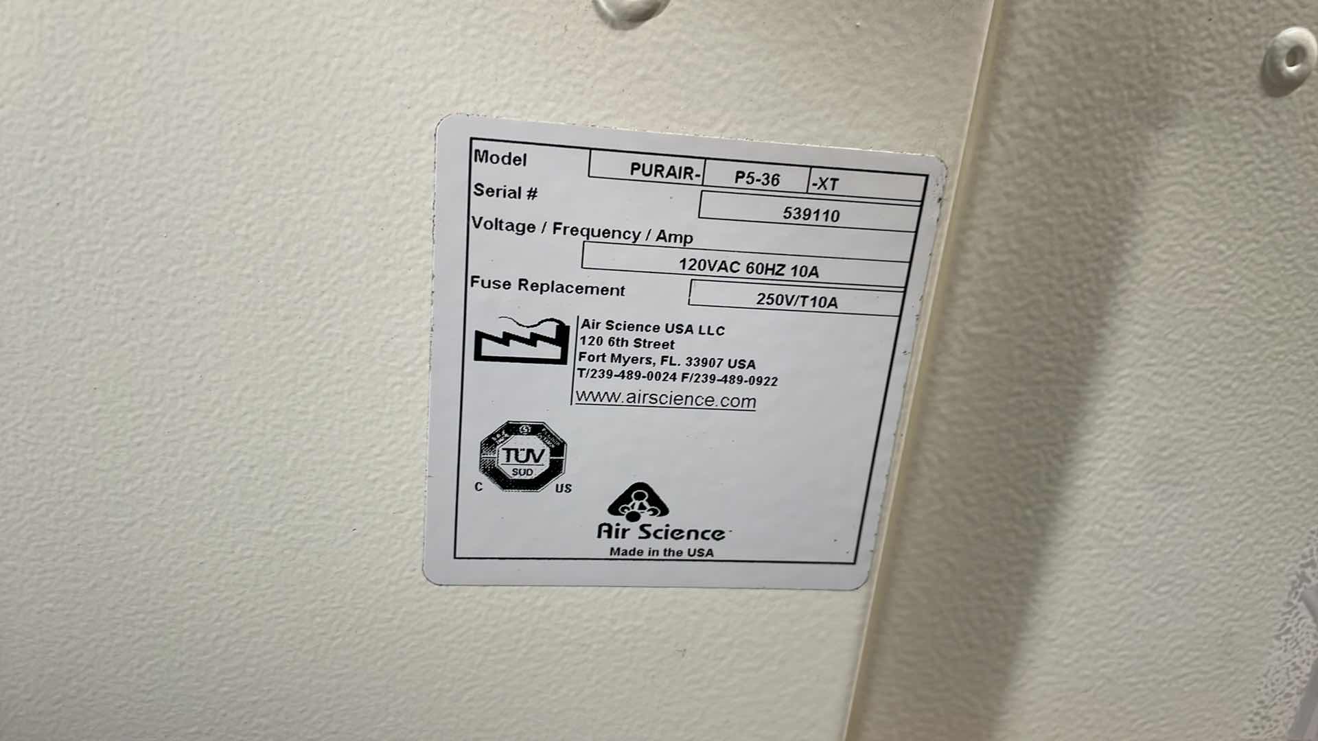 Photo 6 of AIR SCIENCE P5-36-XT PURAIR BASIC DUCTLESS FUME HOOD 120V 60HZ 10A (2)