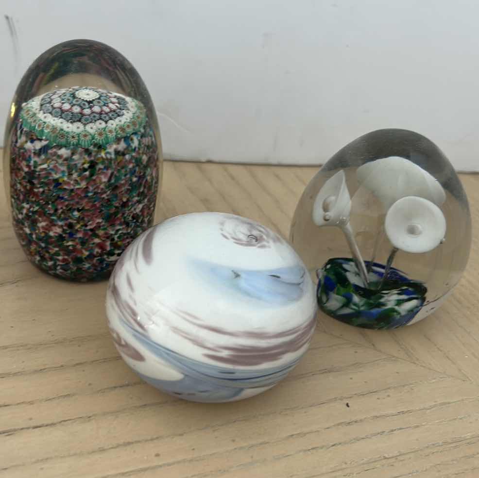 Photo 1 of 3 ARTWORK SPUN GLASS EGGS AND SHPERE TALLEST 4”