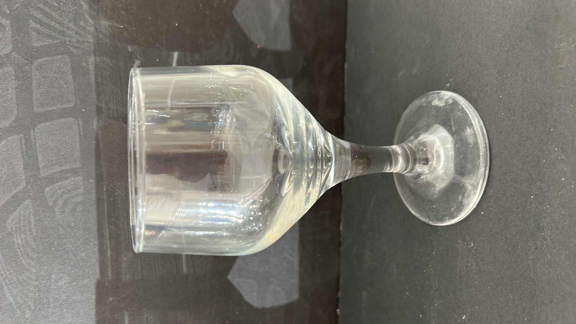 Photo 2 of 10 WINE GLASSES