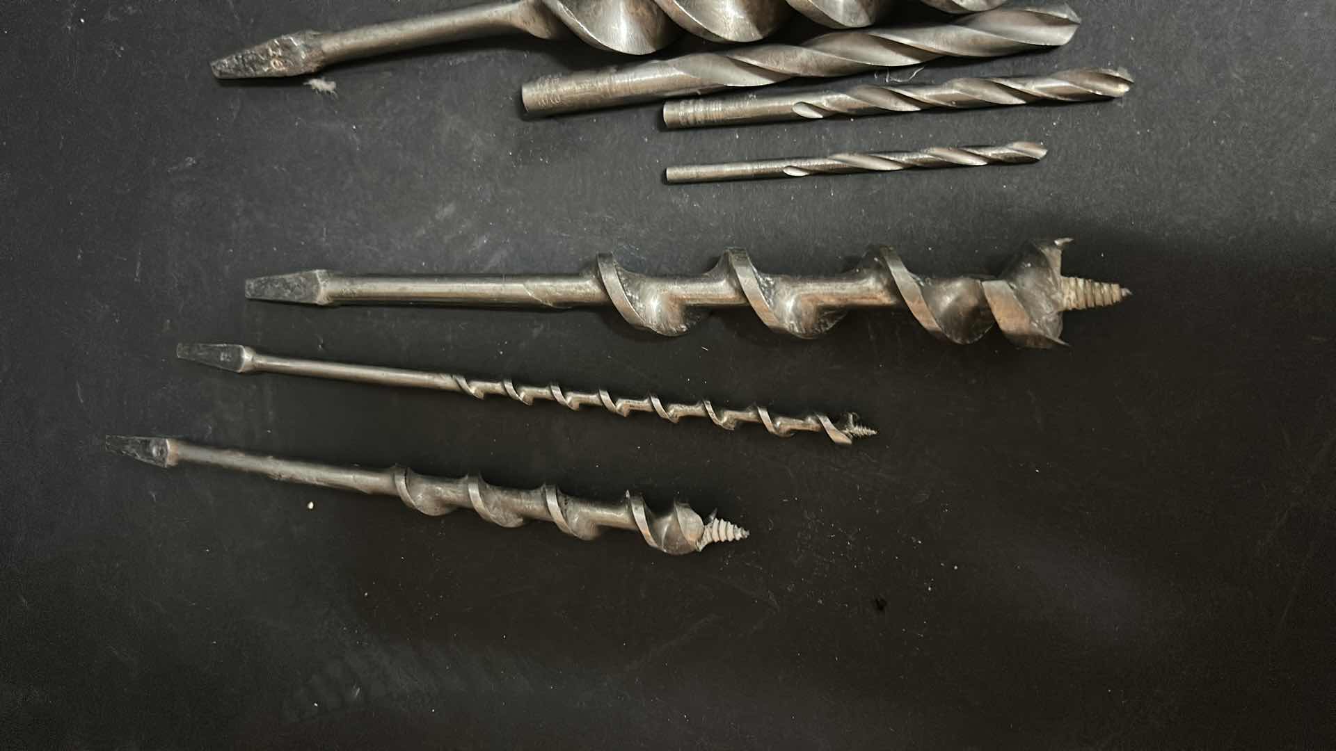 Photo 2 of DRILL BITS