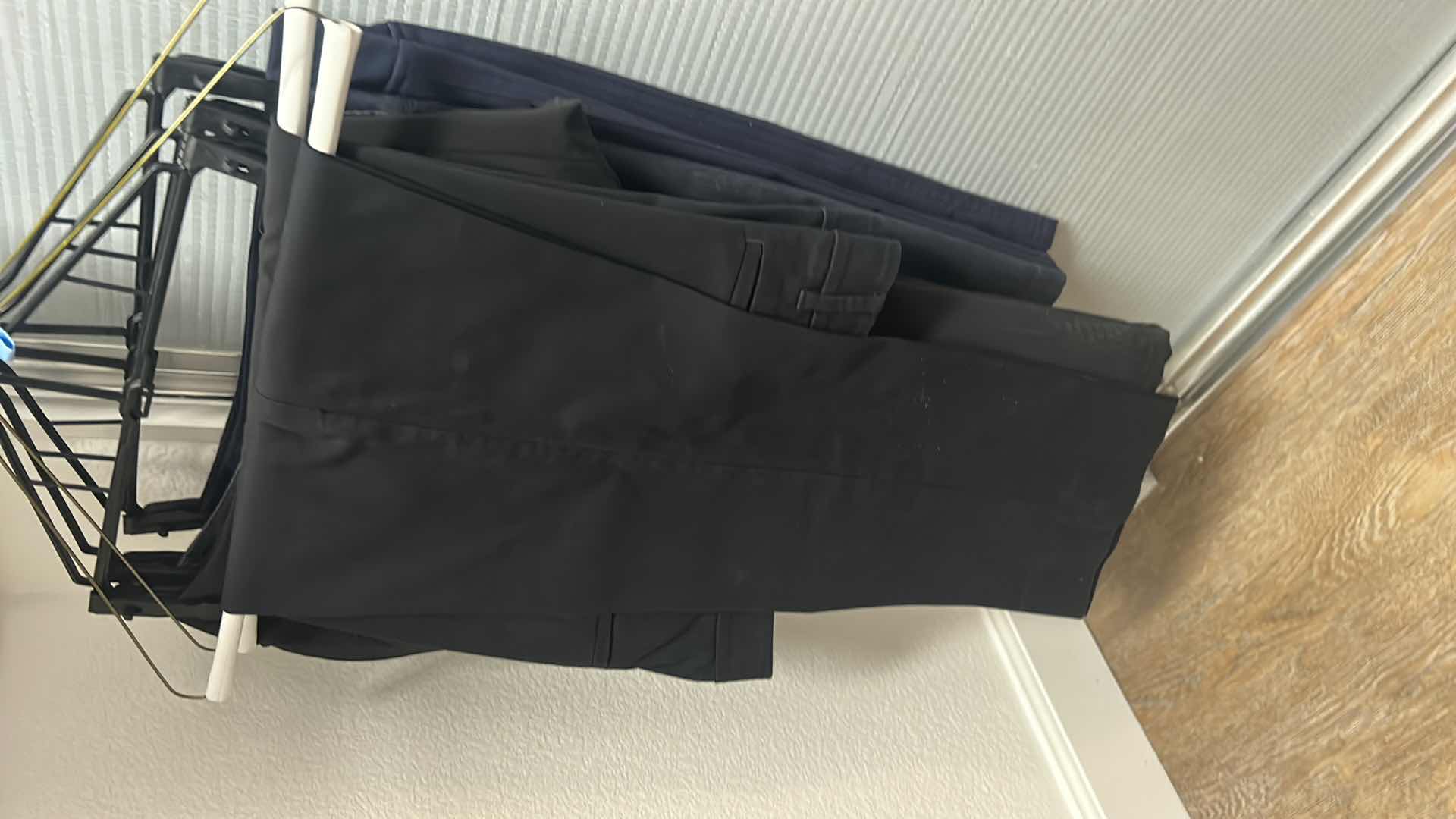 Photo 2 of 5 PAIRS WOMENS PANTS ANNE TAYLOR SIZE 6AND CHICOS 0 & 0.5