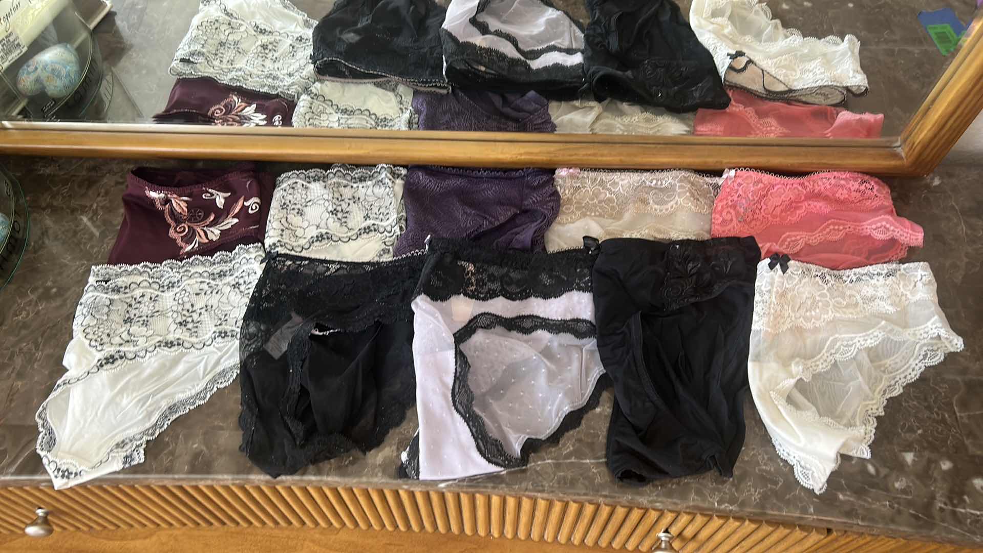 Photo 1 of 10 PAIRS SOMA LACE AND VICTORIA SECRETS UNDERWEAR SIZE M