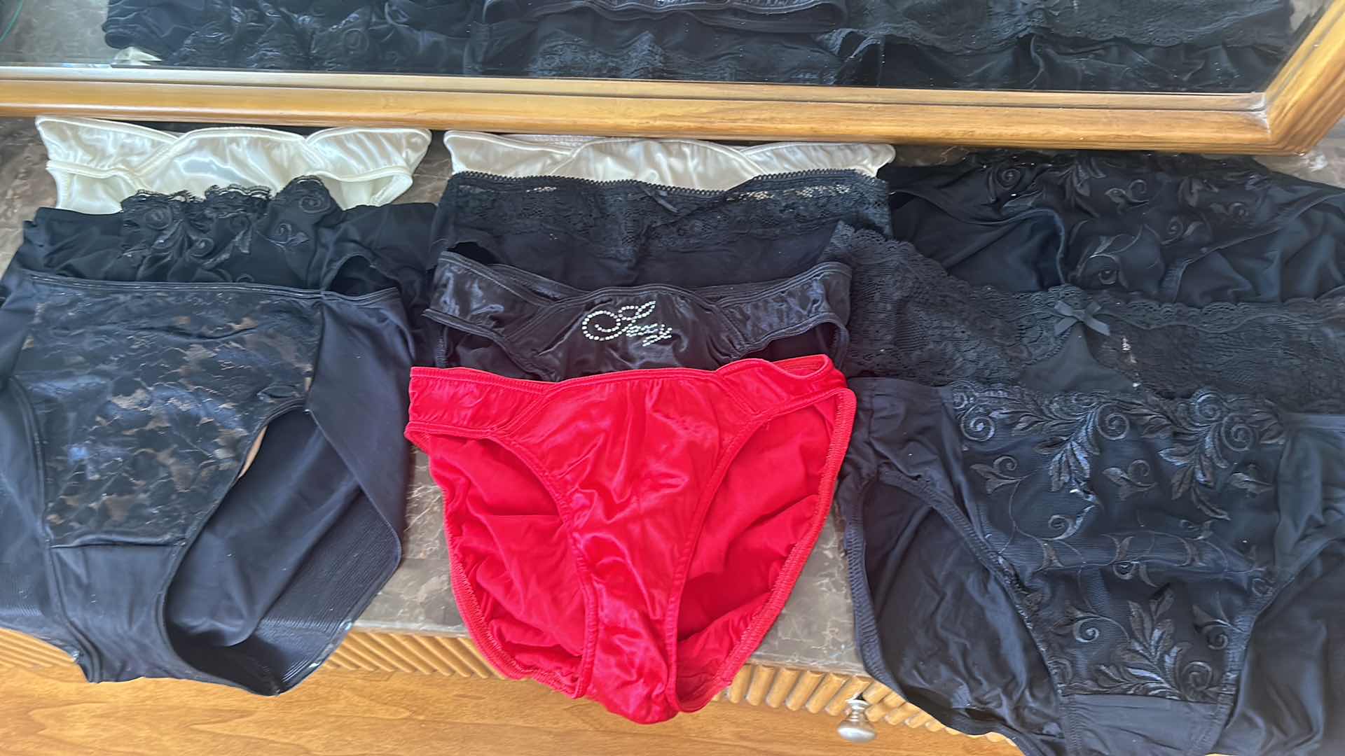 Photo 1 of 10 PAIRS SOMA LACE AND VICTORIA SECRETS UNDERWEAR SIZE M