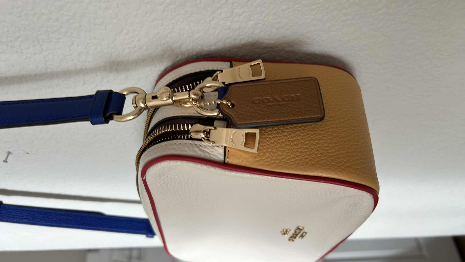 Photo 4 of COACH PURSE