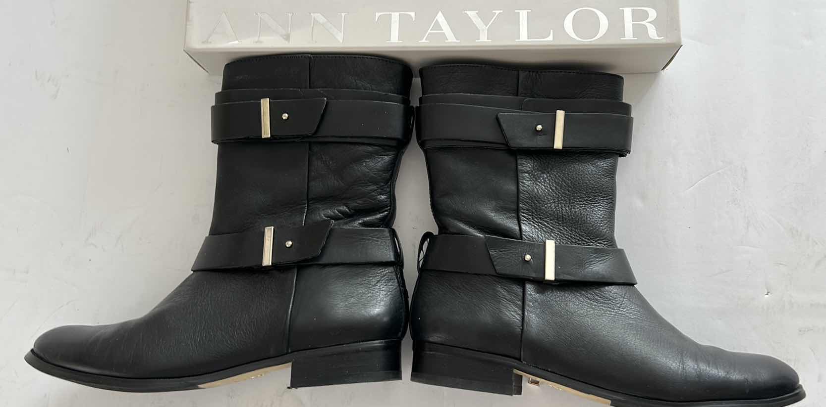 Photo 1 of ANN TAYLOR BOOTS SIZE 6.5