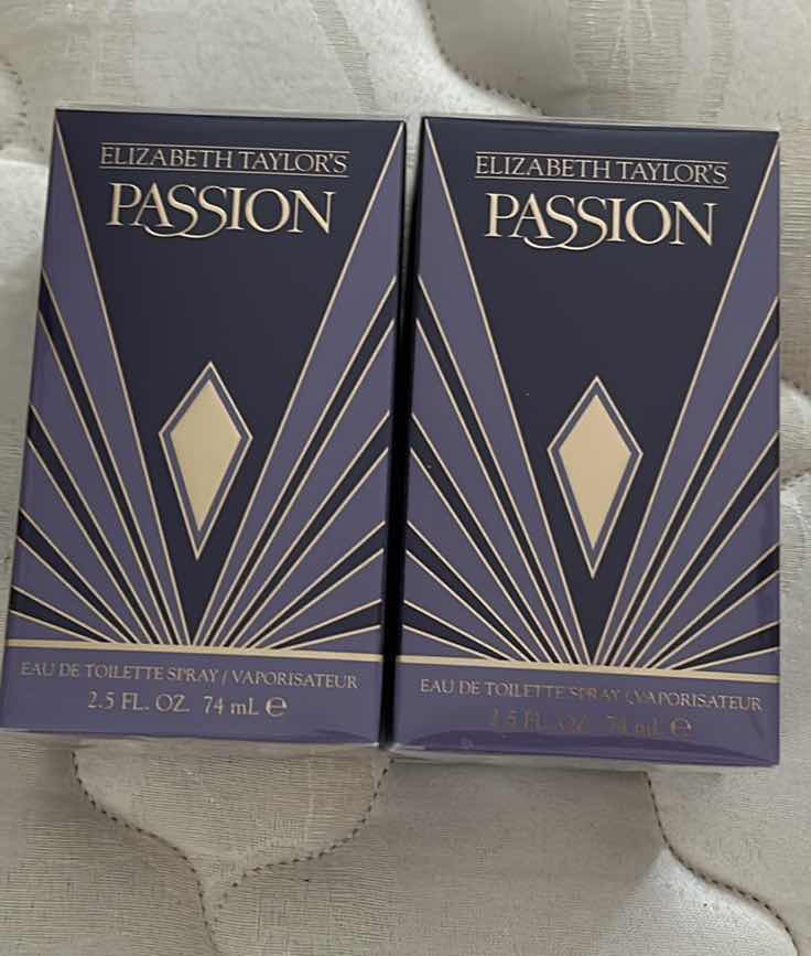 Photo 3 of 2 NEW ELIZABETH TAYLORS PASSION FRAGRANCE