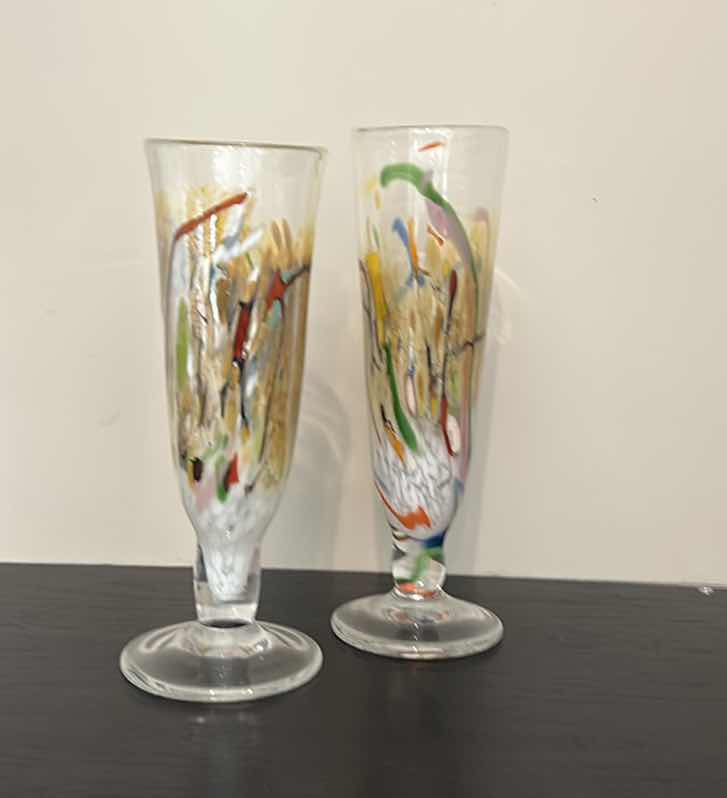 Photo 1 of 2 UNIQUE PAINTED BLOWN GLASS BEVERAGE/VASES H8.5