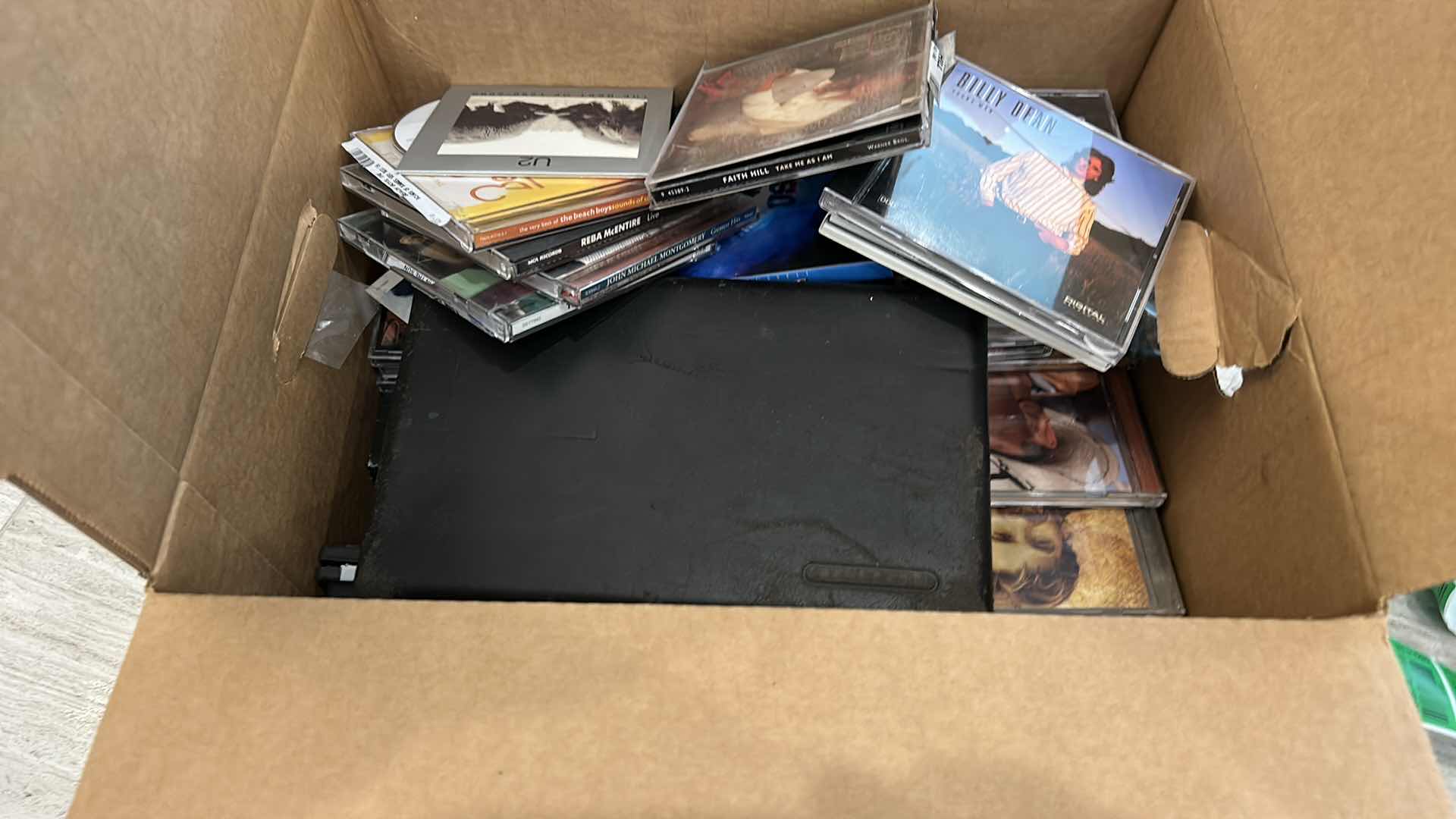 Photo 1 of BOX FULL OF CD’s