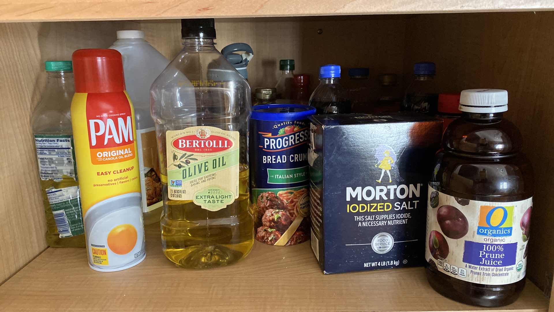 Photo 2 of CONTENTS OF CABINET PANTRY