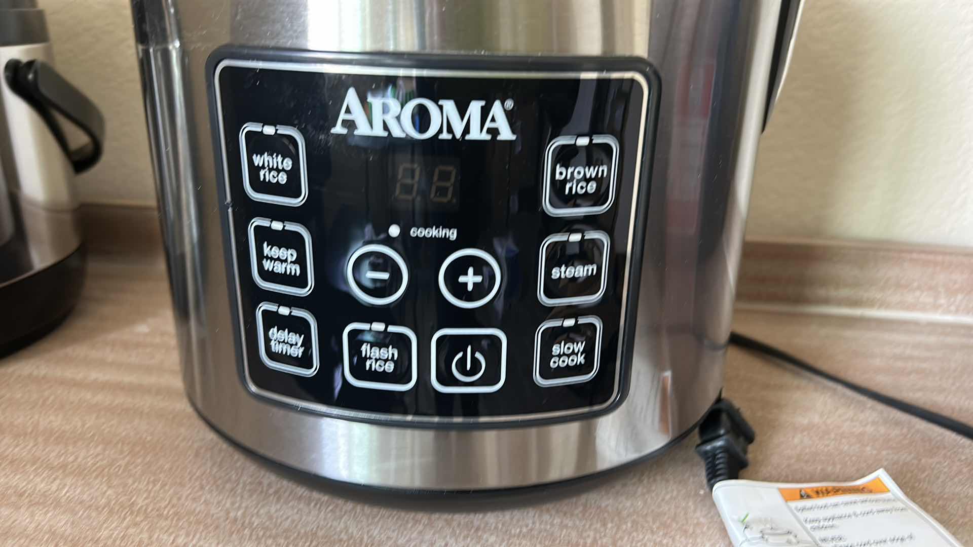 Photo 3 of AROMA COOKING POT