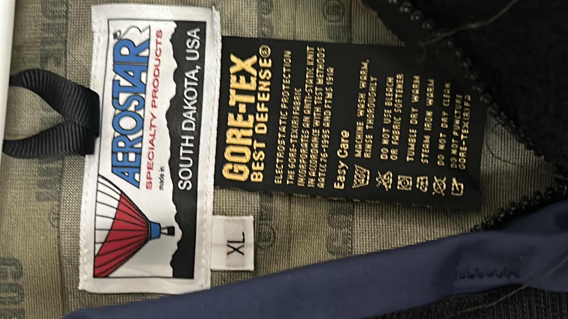 Photo 1 of NEW AEROSTAR GORE TEX BEST DEFENSE OUTERWEAR SIZE XL