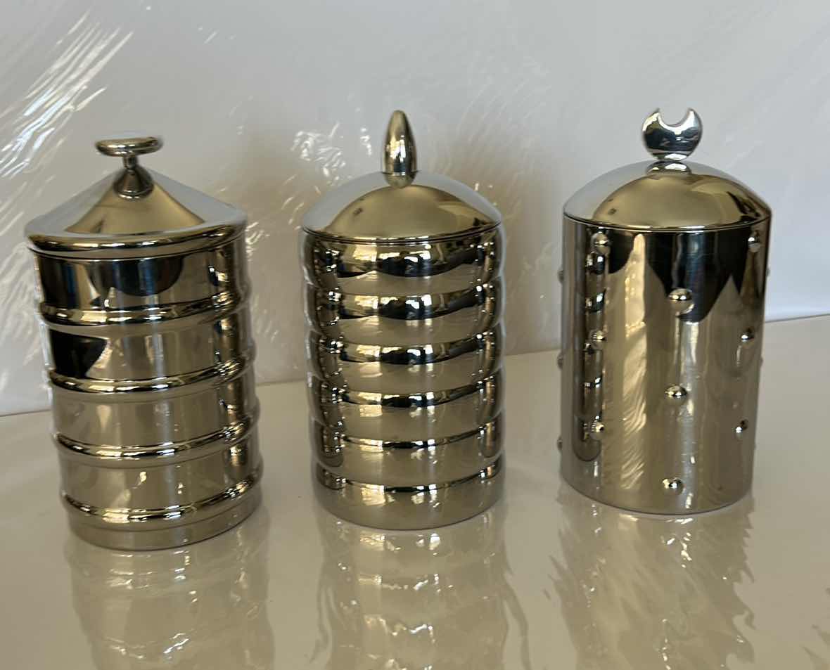 Photo 2 of ALESSIO ITALY INOX 18/10 SILVER  3 PC CANISTER SET
