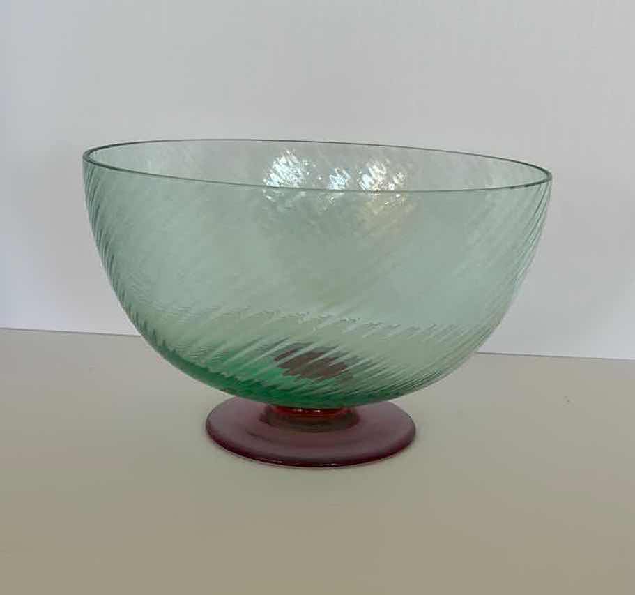 Photo 2 of CARLO MORETTI COLORED GLASS 9 1/4” x 6”