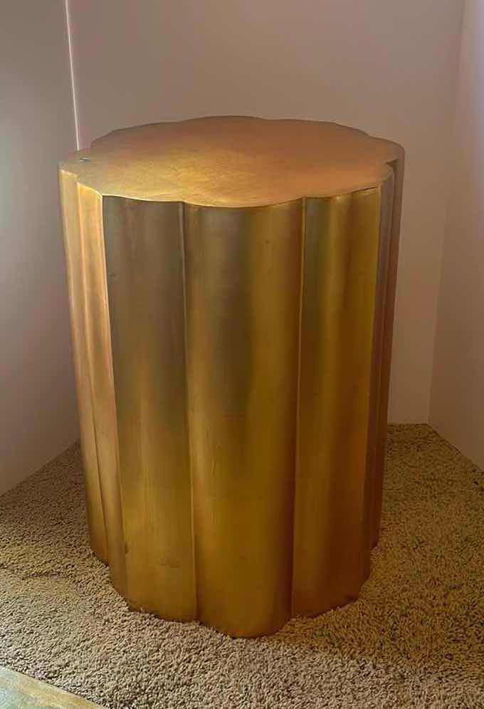 Photo 4 of GOLD ACCENT TABLE 18” x 24 1/2”