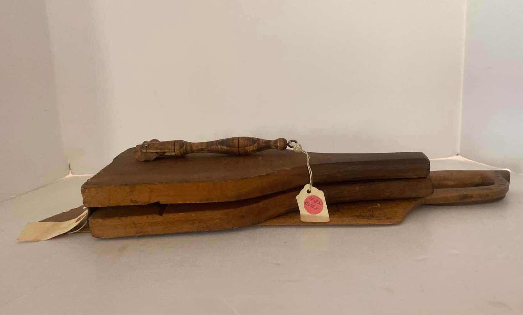 Photo 2 of HAND MADE LARD PRESS AND SAW - SAW 19“ x4”