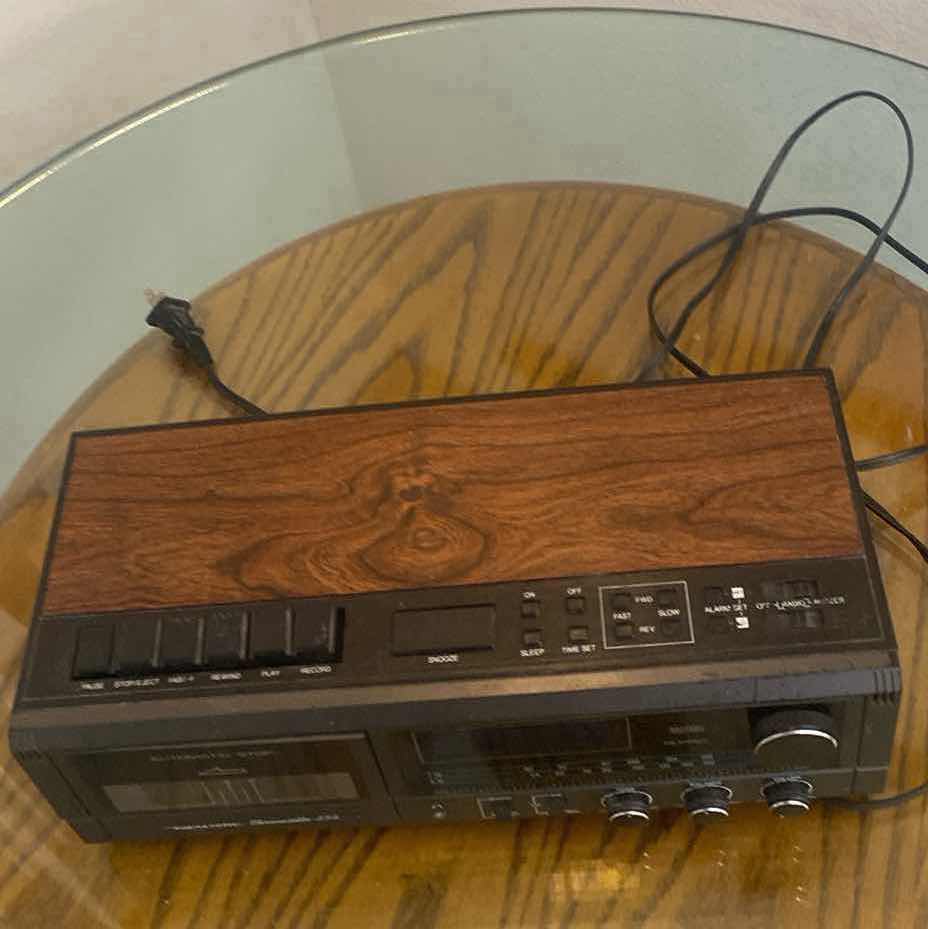 Photo 1 of REALISTIC CHRONOSETTE 256 RADIO  CASSETTE PLAYER